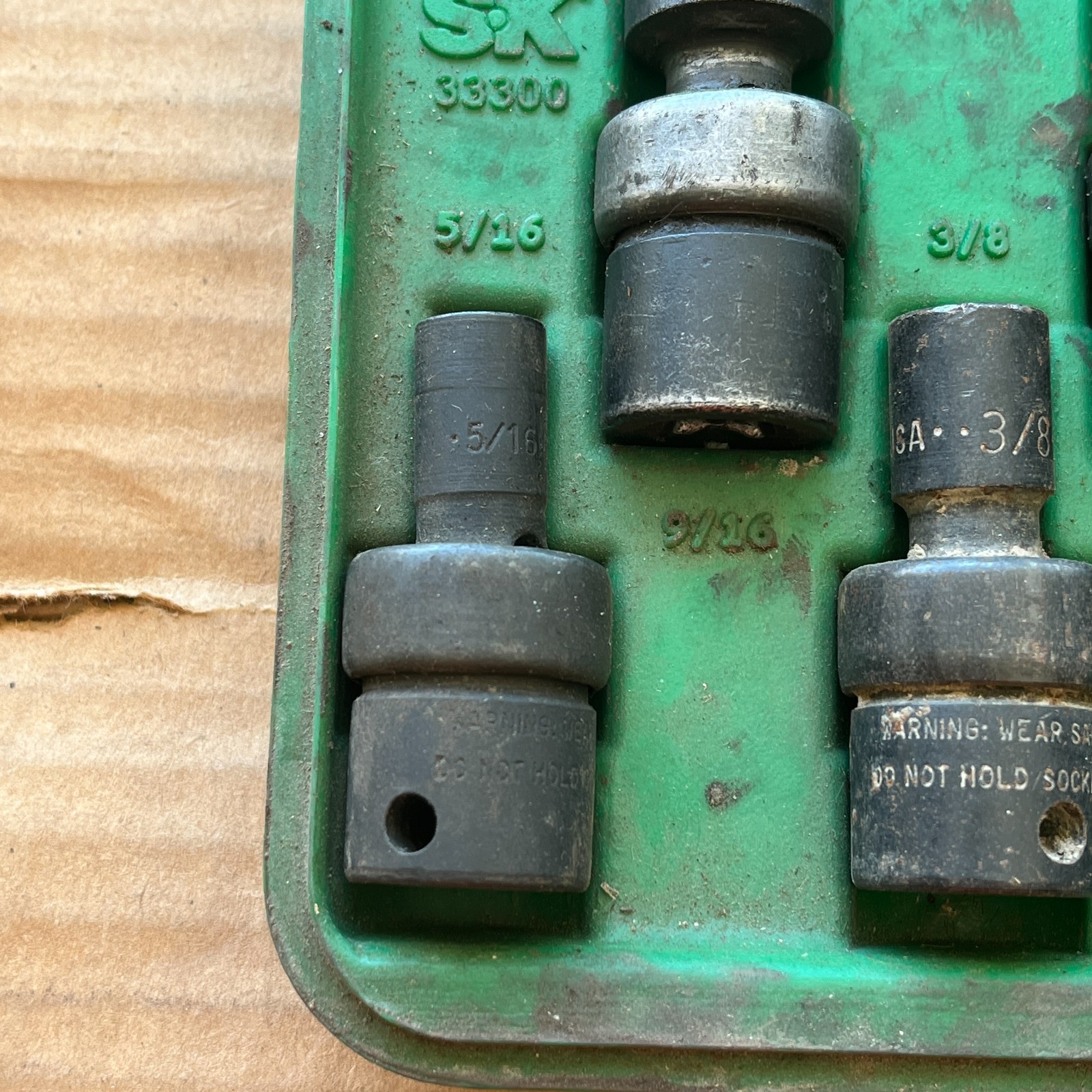 SK Tools USA 33300 SAE Swivel Impact 8 pc Socket Set 3/8″ Drive 6 Point 5/16-3/4