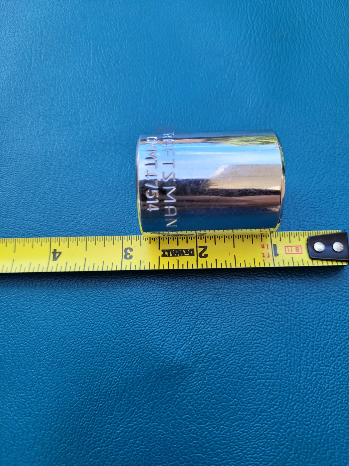 CRAFTSMAN CMMT47514 Standard SAE 12-pt 1/2-in Drive. 1 inch.