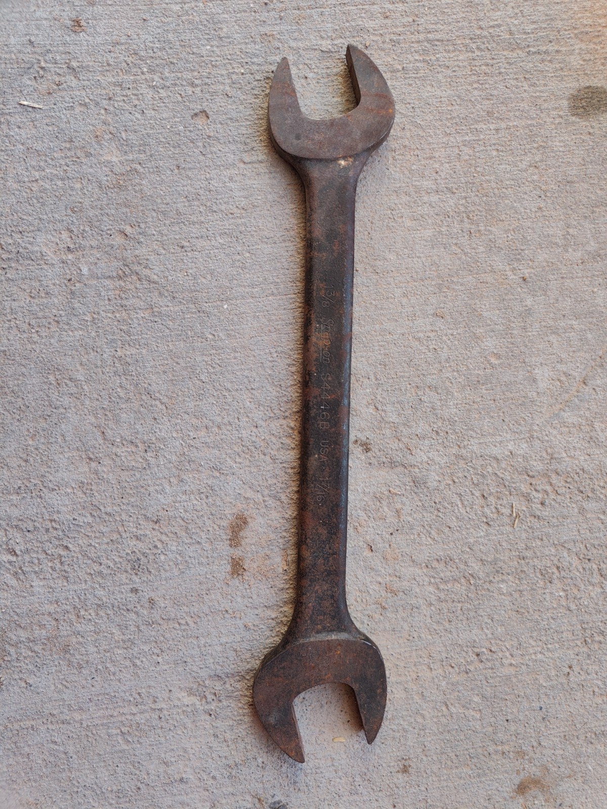1981 Snap-on Tools USA 1-3/8″ x 1-7/16″ Black Oxide Open End Wrench S4446B