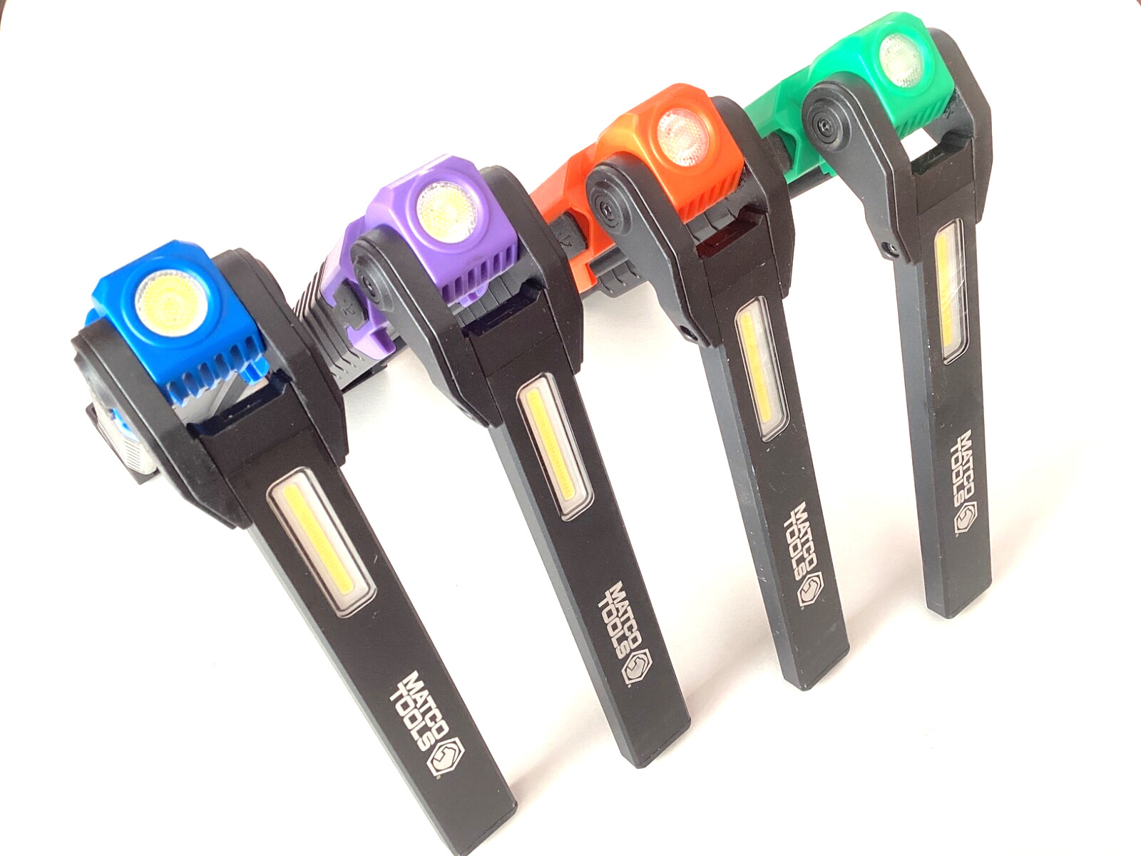 Matco Tools Cordless Work Light With Snap Lock Pivot Base 950 Lumens REAL NICE