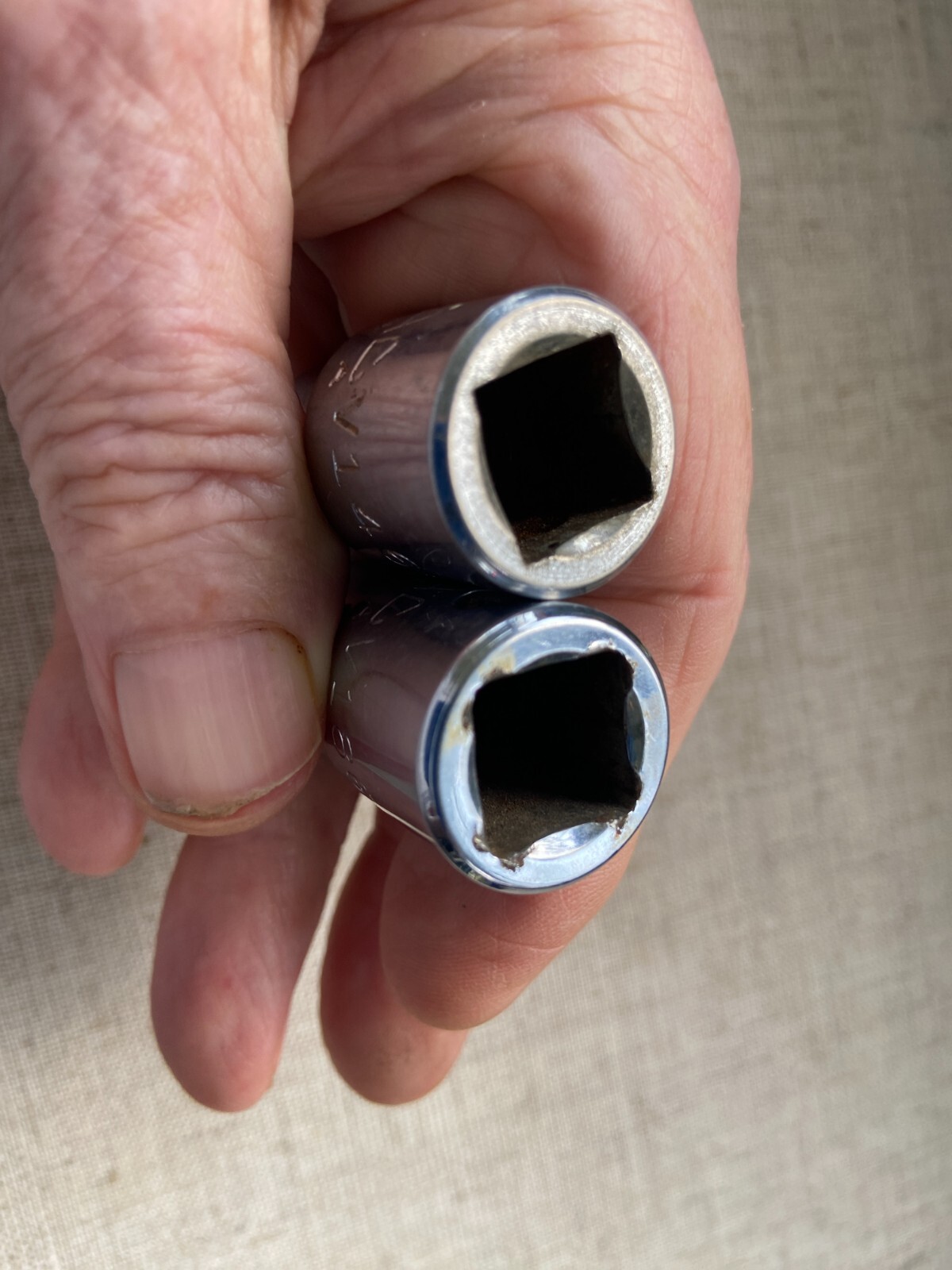 2 MAC TOOL 6PT 1/2′ DRIVE SOCKETS 9/16 V186=7/16 V146 CHROME