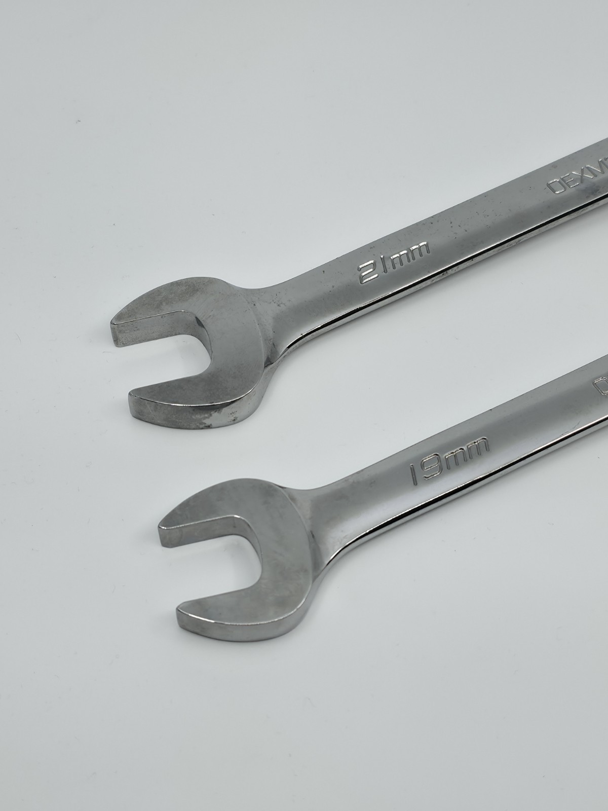 Snap-on 2 Pc Metric Combination Wrench Set 19mm 21mm OEXM190B OEXM210B USA
