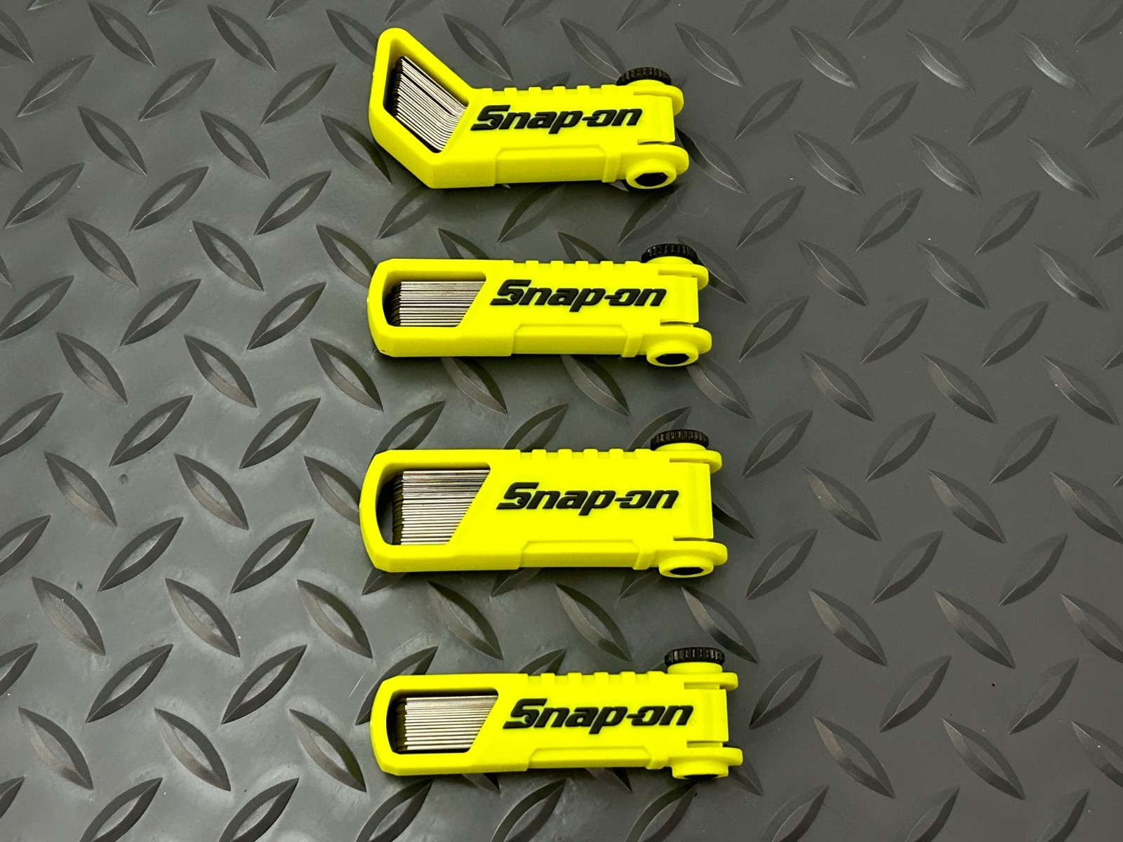 Snap-on Tools USA NEW HI VIZ 4pc Offset 45° & Straight Feeler Gauge Blade Sets