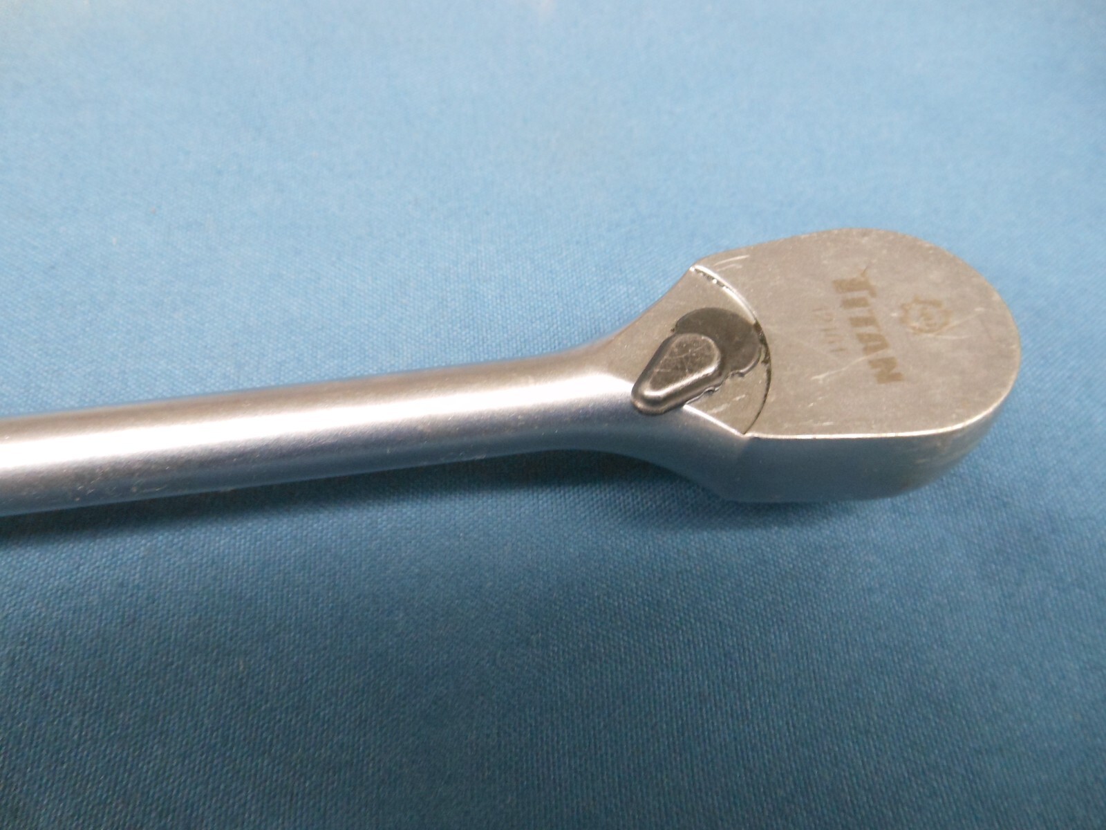 Titan 12161 3/8″ Dr. x 12″ Sealed Head Ratchet