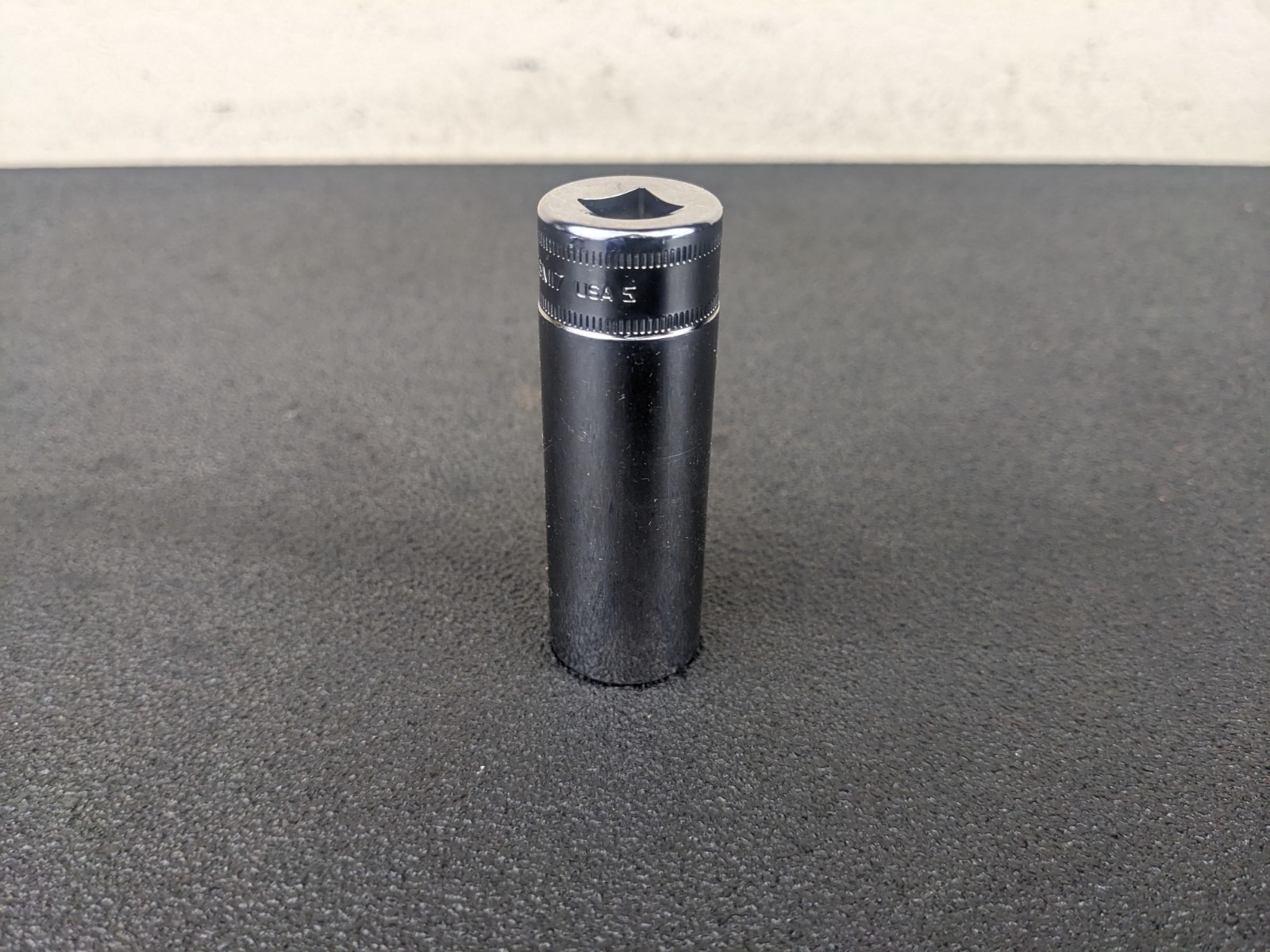#av455 Snap-on Tools NEW 3/8″ Drive 17mm 6-point Deep Socket SFSM17