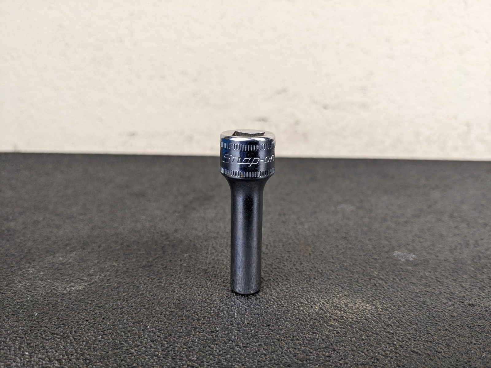 #bo990 Snap-on Tools USA 3/8″ Drive 12-POINT 7mm Metric Deep Chrome Socket SFM7
