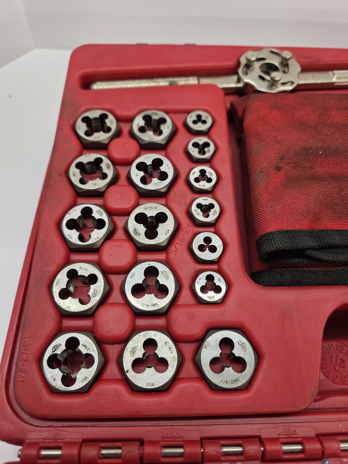 Mac Tools 117-PC. Tap and Die/Drill/Extractor Super Set TD117COMBOS-Us