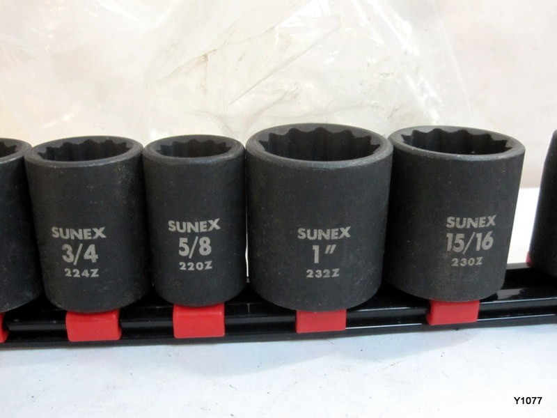 Sunex 12-Point 1-2 Drive SAE Shallow Impact Socket Set 15 pcs