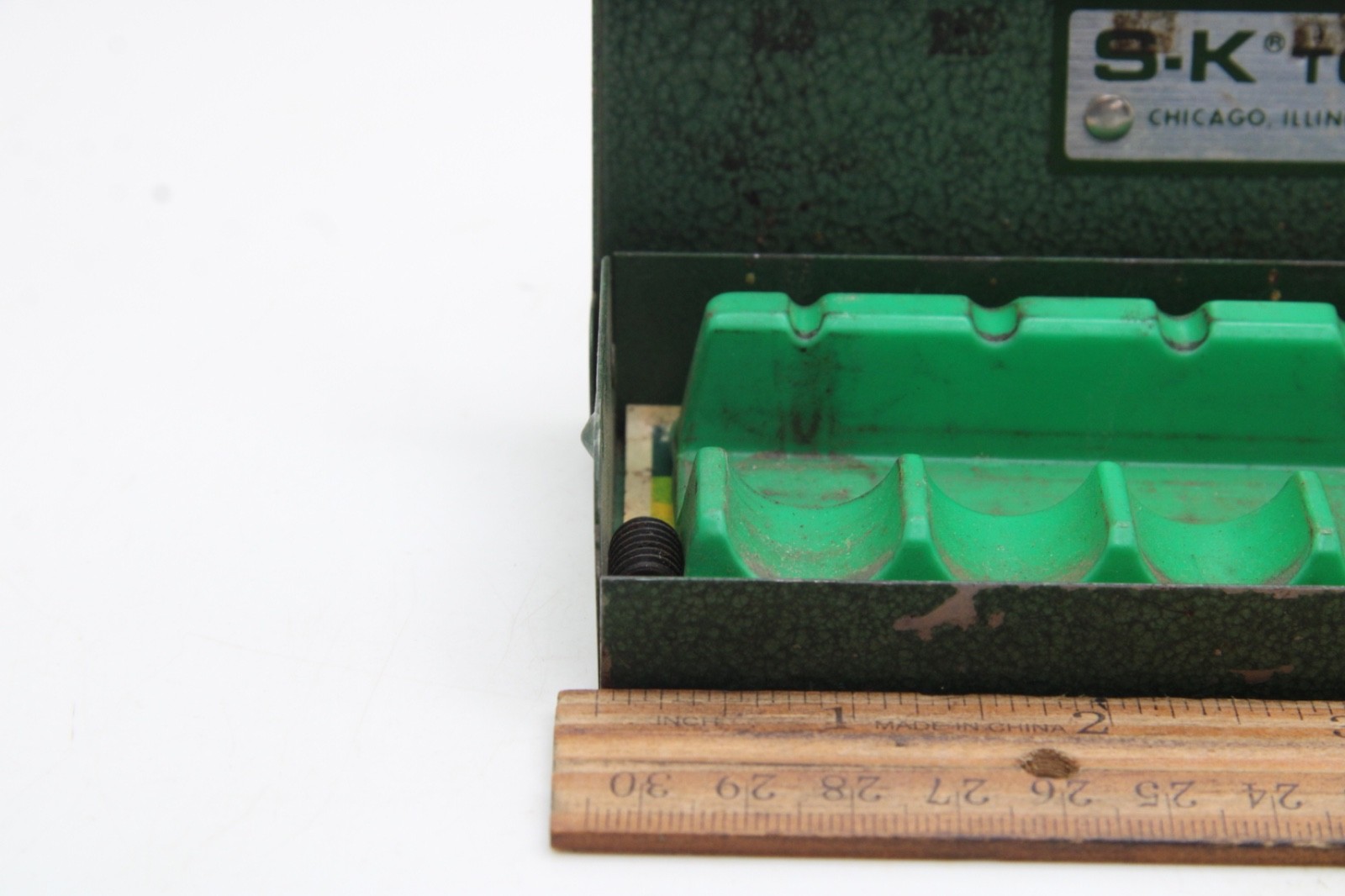SK Tools 6-1/2″ x 2-1/4″ Green Metal Socket Set Tool Box w/Tray USA NO TOOLS