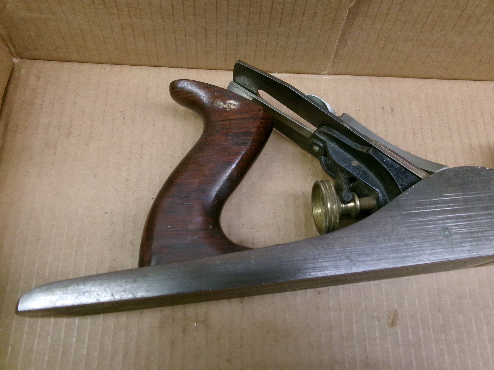 Vintage Stanley BAILEY Hand Plane No. 5 Woodworking Tool Corrugated Bottom