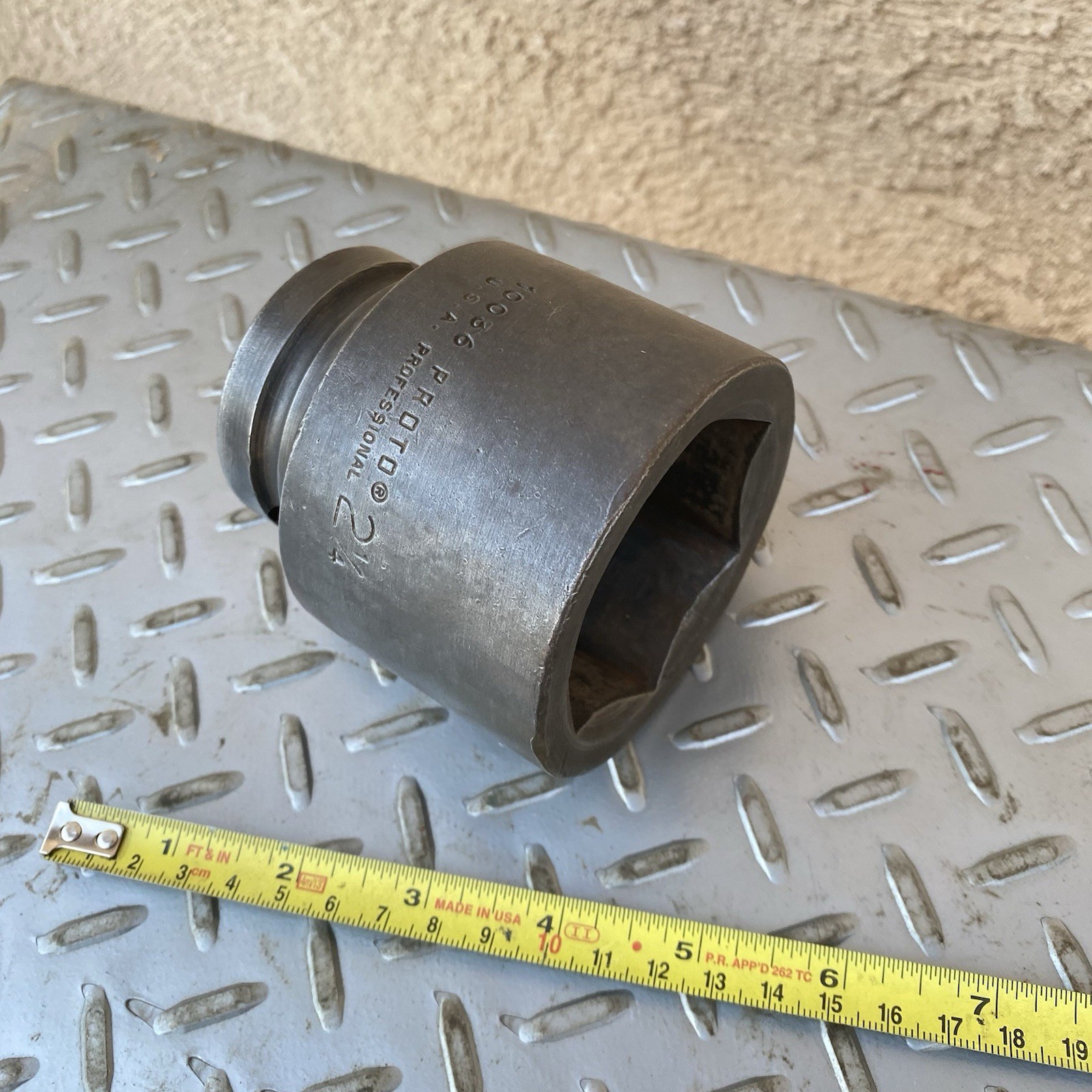 Proto Professional 10036 Impact Socket 2-1/4”Standard 1″ Drive 6 Point