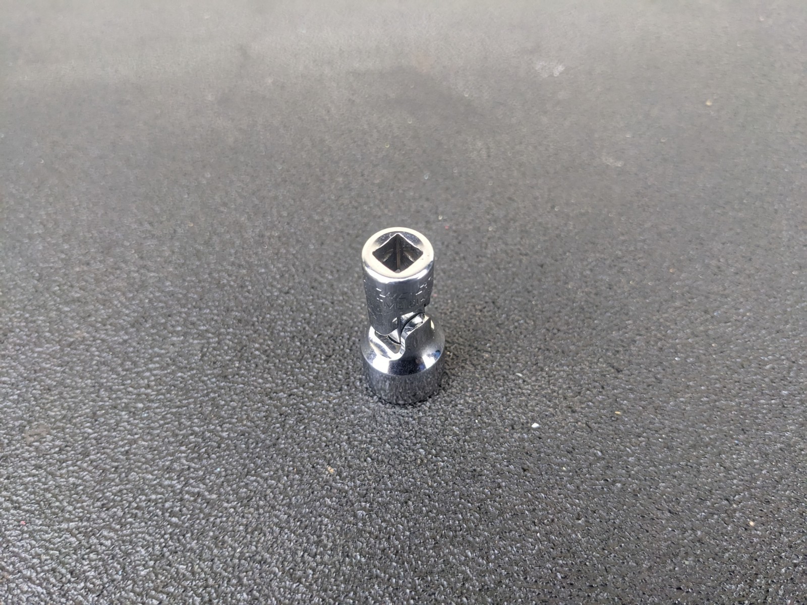 #bp603 Snap On 1/4” Drive 1/2” 12 Point Shallow Swivel Universal Socket TMU161A