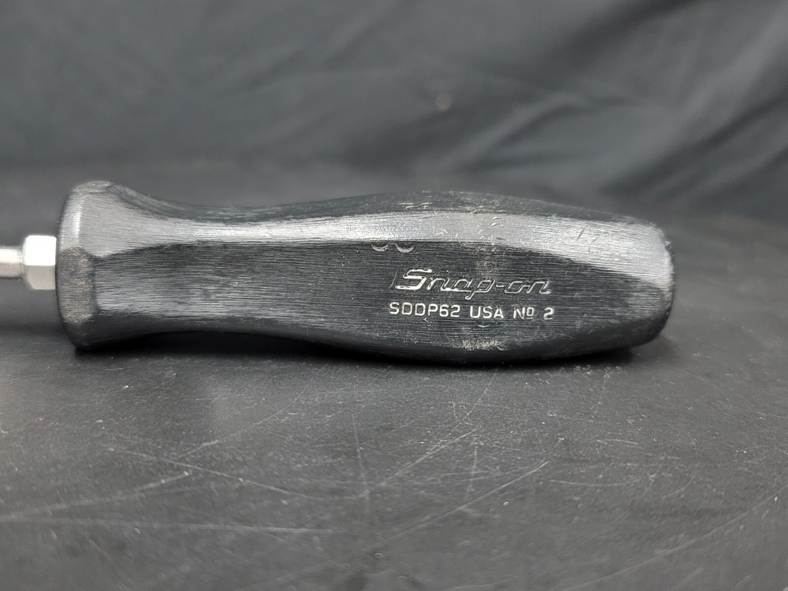 Snap On SDDP62 – #2 Phillips Tip X 6″ Long Blade Hard Handle Screwdriver