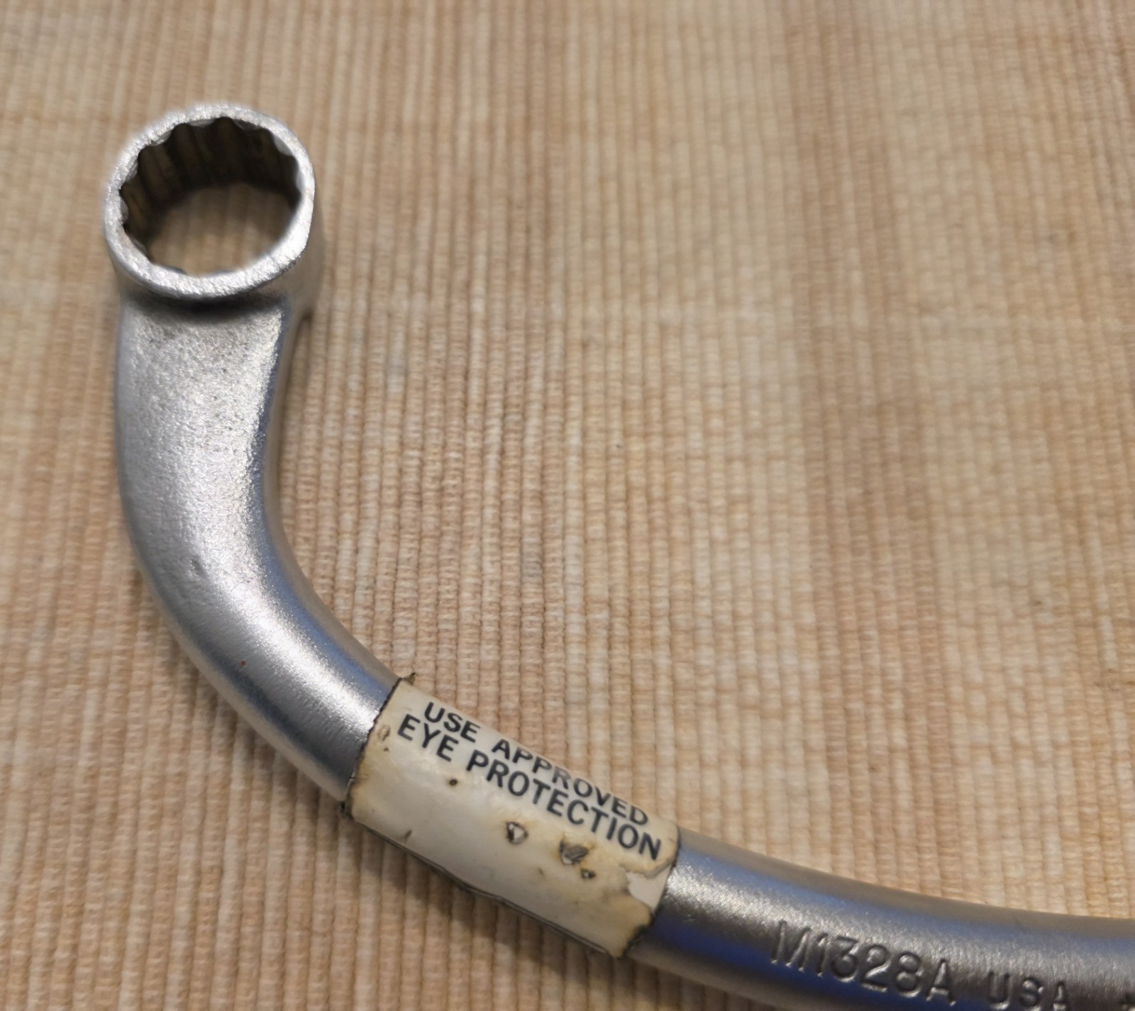 Snap-on Tools USA 5/8″ x 11/16″ Air Compressor/Fuel Pump Wrench M1328A