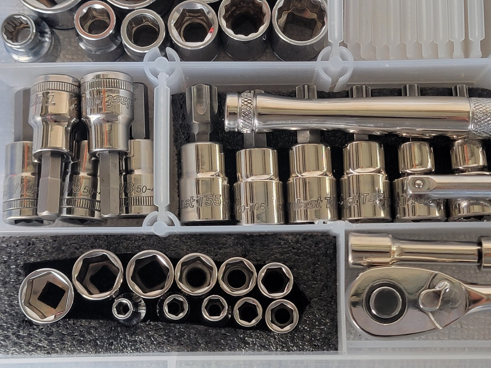 94pc Duralast MIX Socket Wrench Set 1/4″ & 3/8″ dr., SAE/Metric Plastic Box EXC!