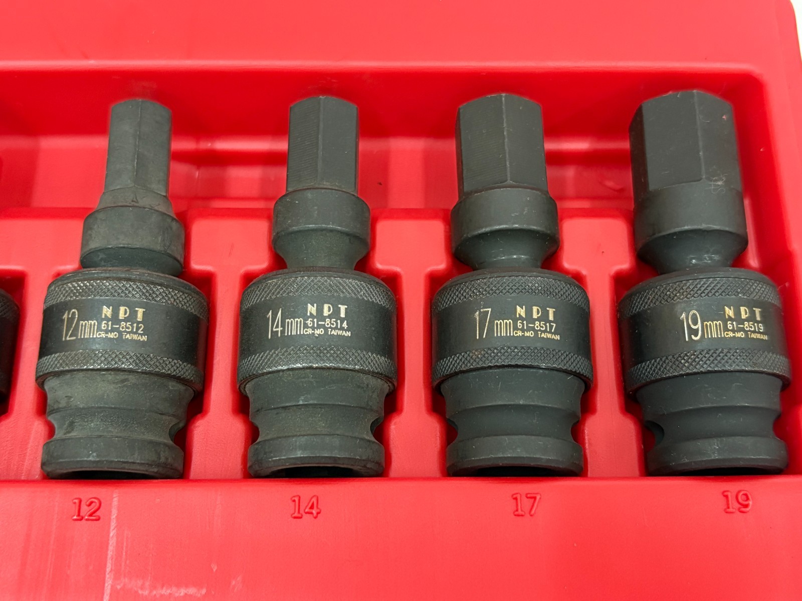 NAPA 8-Piece NPT 610328 Swivel 1/2″ Drive Impact Metric Hex Bit Set 6mm – 19mm ^