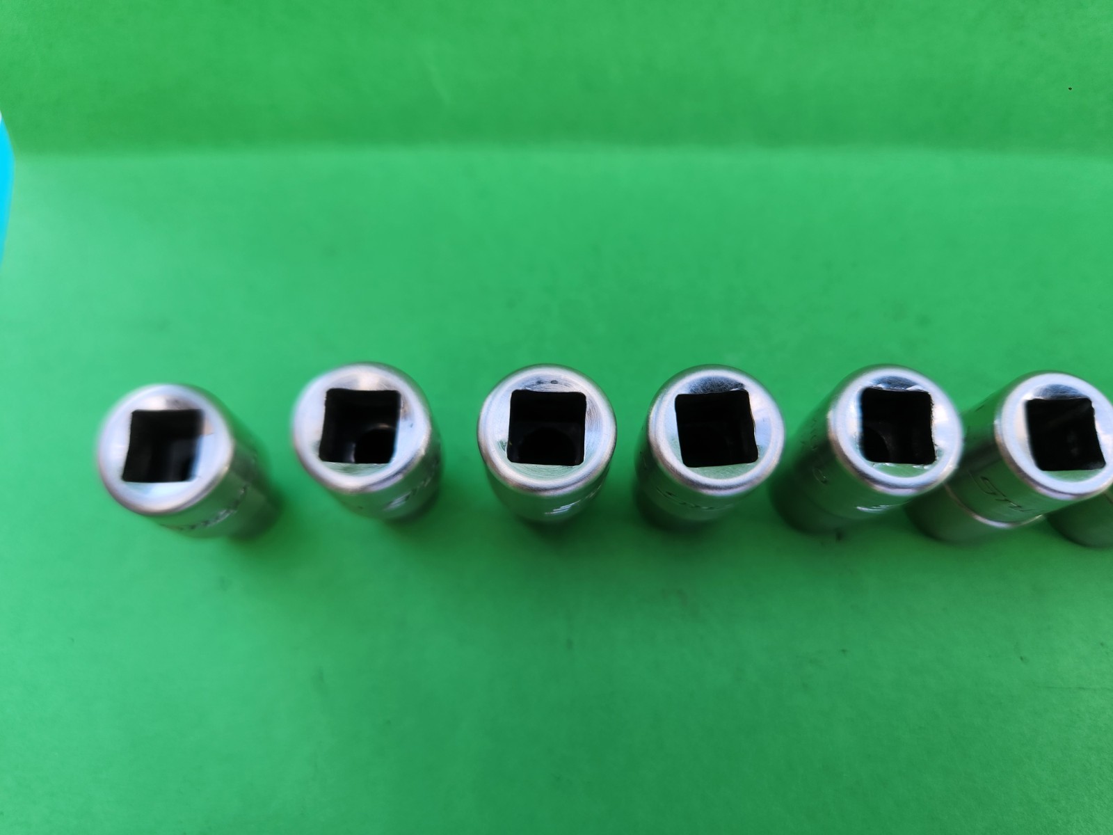 10 Pc. Snap-on 110TMY Socket Set 1/4″ Dr. ~ 6 Pt. 3/16″ – 9/16″ TM6-TM18 F5