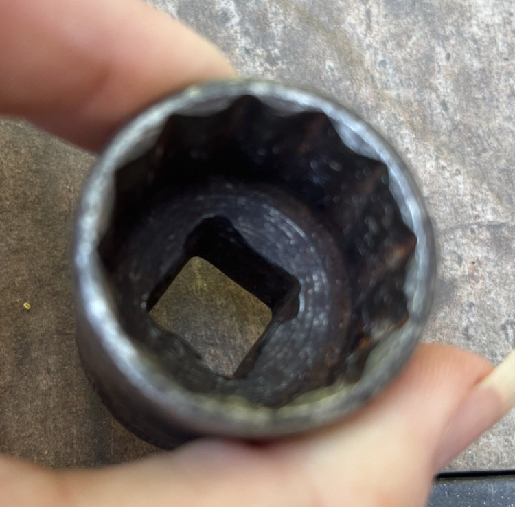 Vintage Snap-On Tools SW320 1/2 1″ – 12 Point Shallow Socket 1/2″ Drive USA