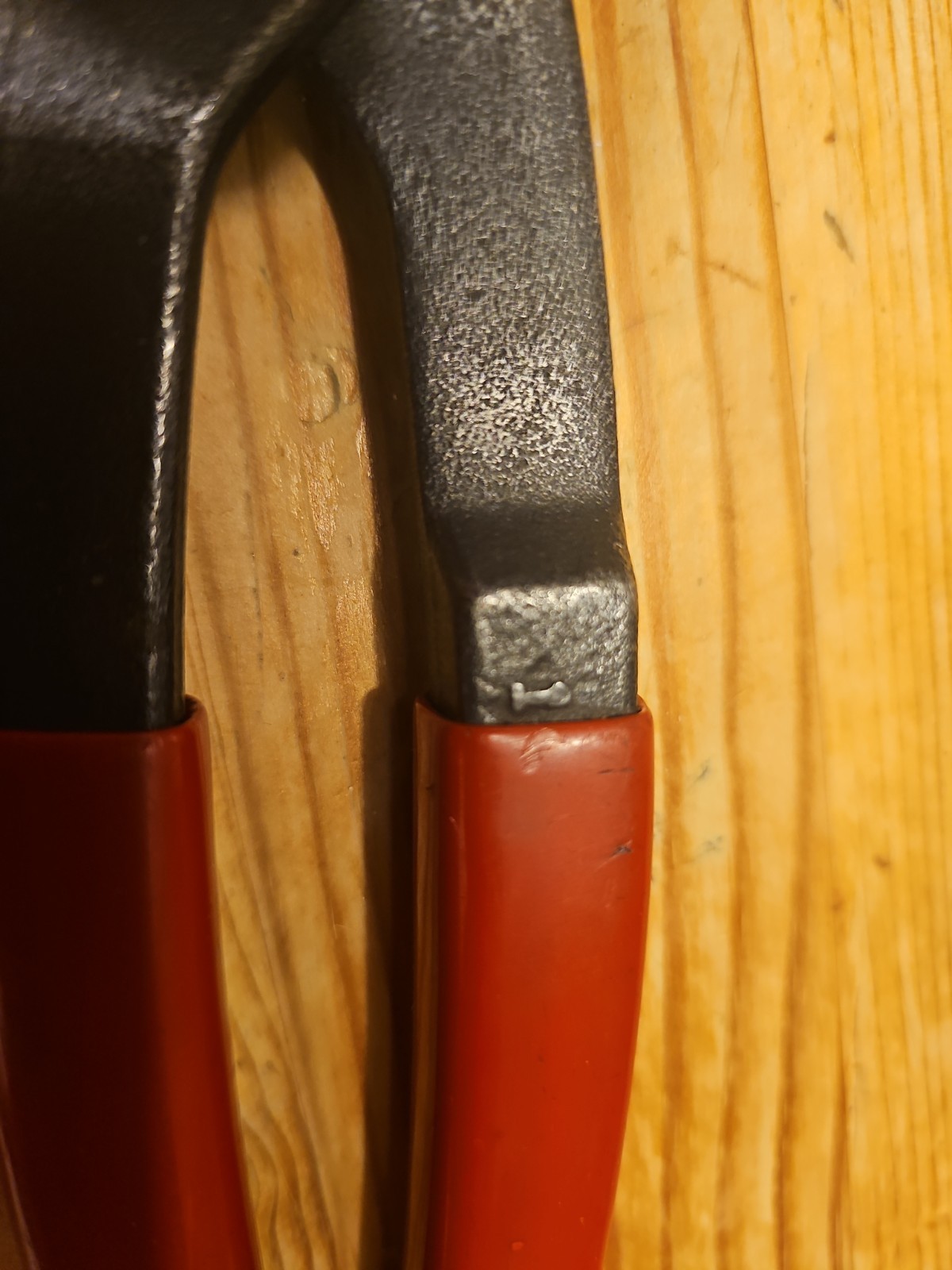 Red 12″ Adjustable Oil Filter Pliers with Non-Slip Handles