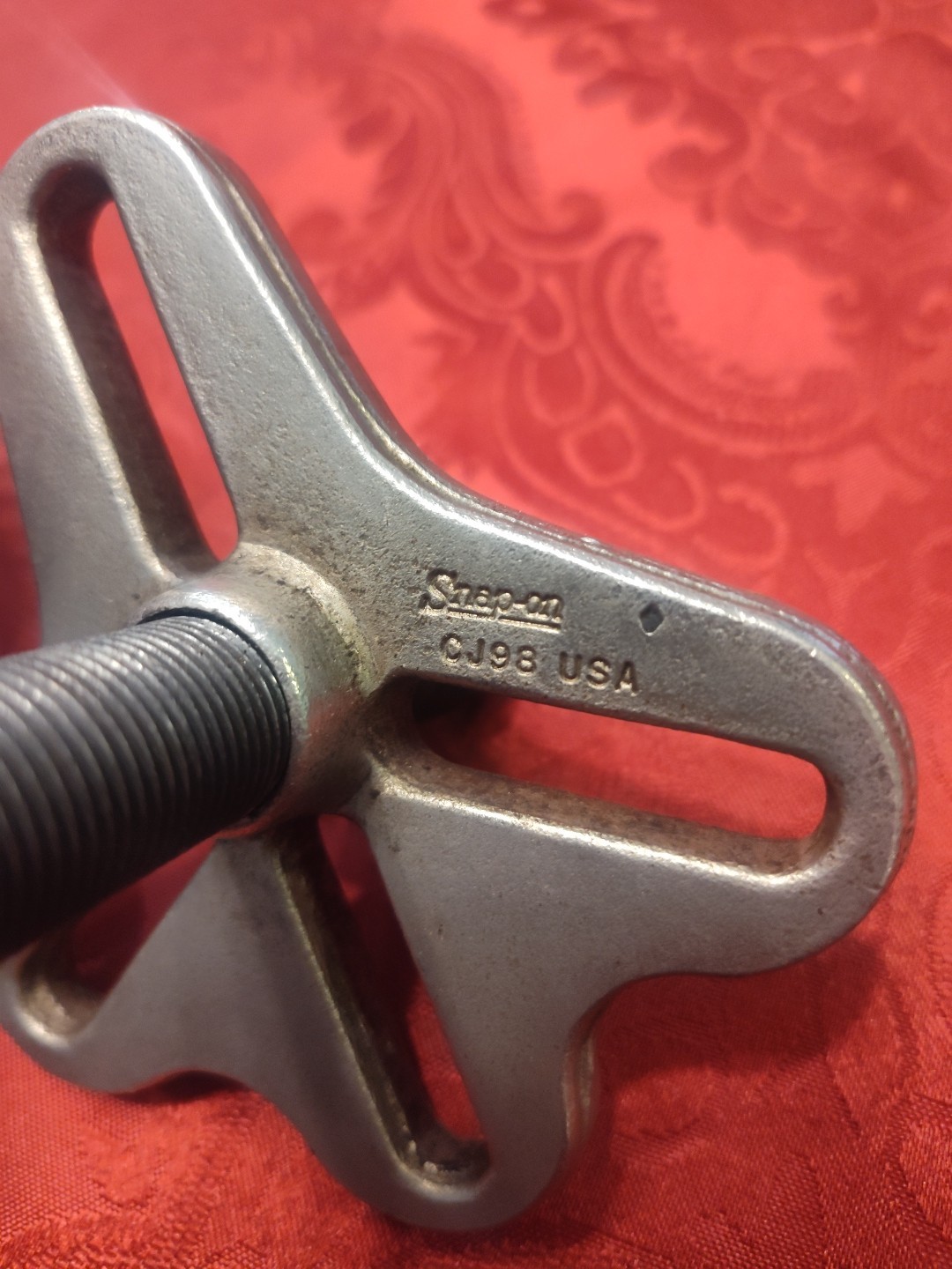 Snap-On CJ98-1 4-Way Slotted Yoke w/ CJ83-3 Pressure Screw 3/4–16 x 5-1/8″