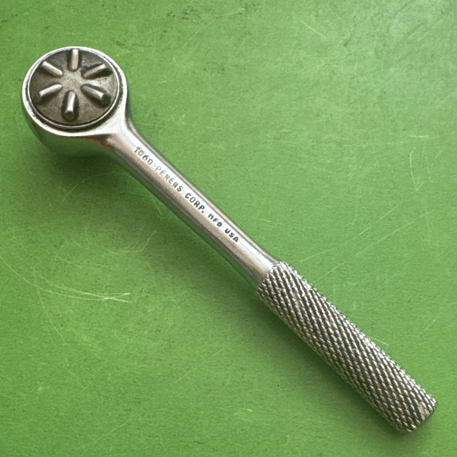 Vintage Penens Corp MFD USA 4.5” Long 1/4″ Drive Knurled Handle Ratchet MPN 1060