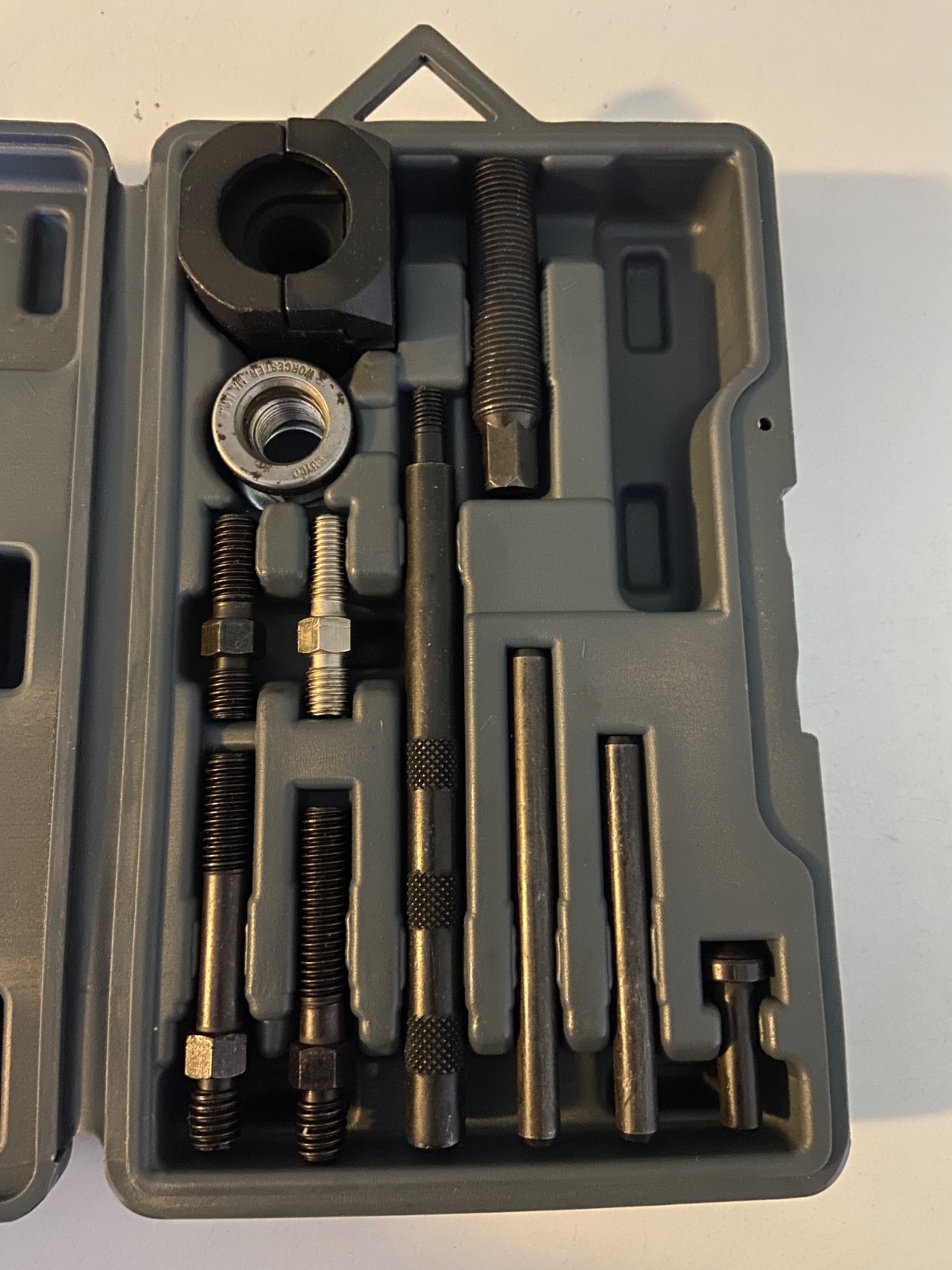 Matco Tools PP390 “No Slip” Pulley Puller/Installer Kit – Complete in Case
