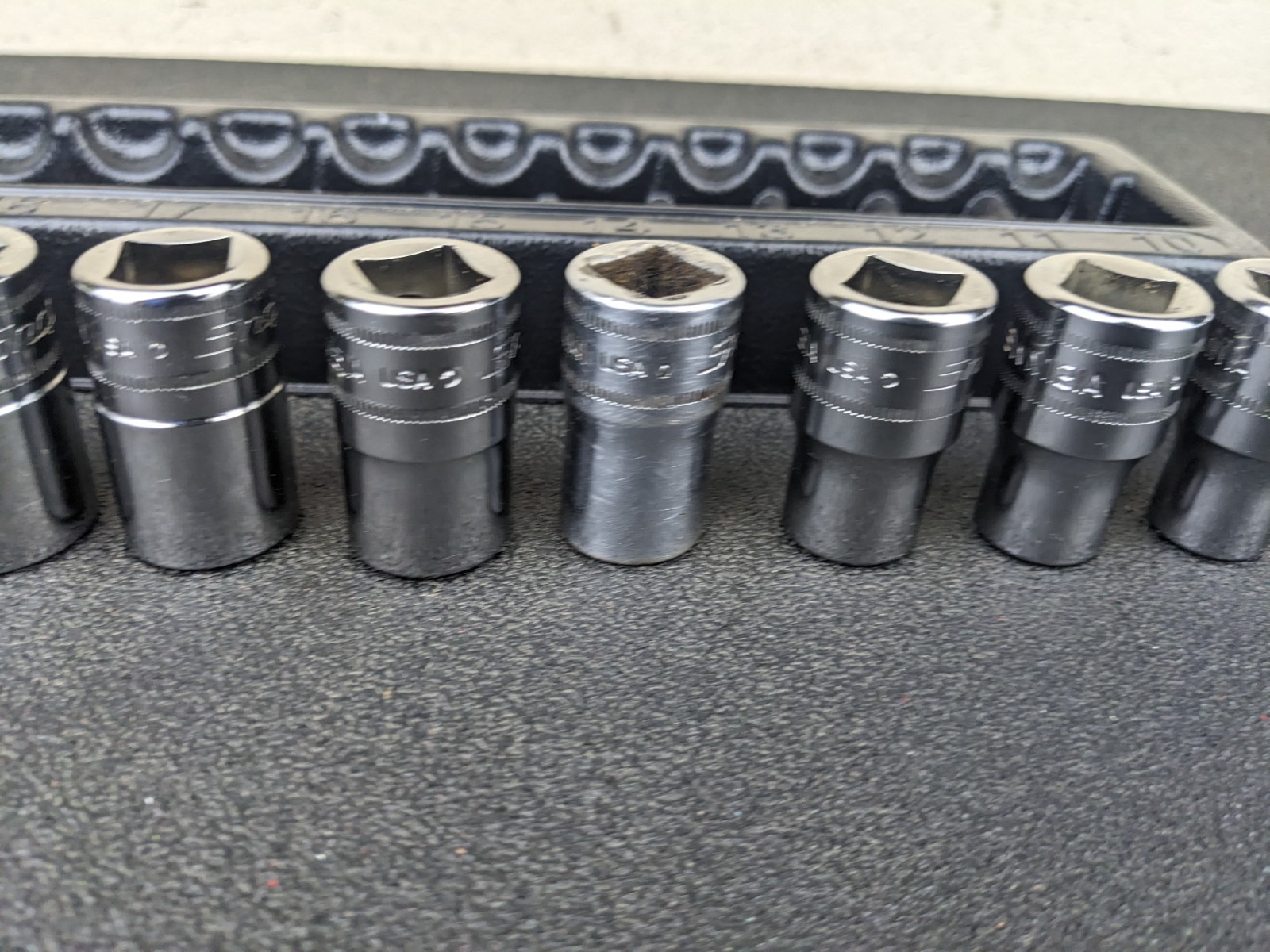 #bl921 Snap-On Tools 310swmya 1/2″ Drive Metric 12-Point shallow socket set