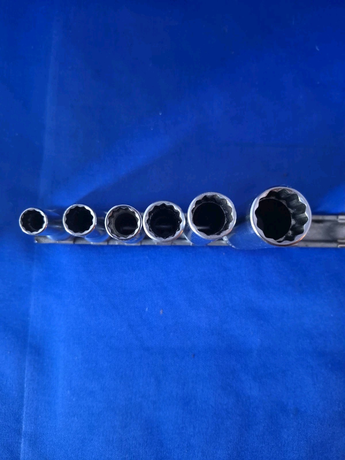 SNAP ON 3/8 DRIVE SAE 12 POINT DEEP SOCKET SET 6 PIECE