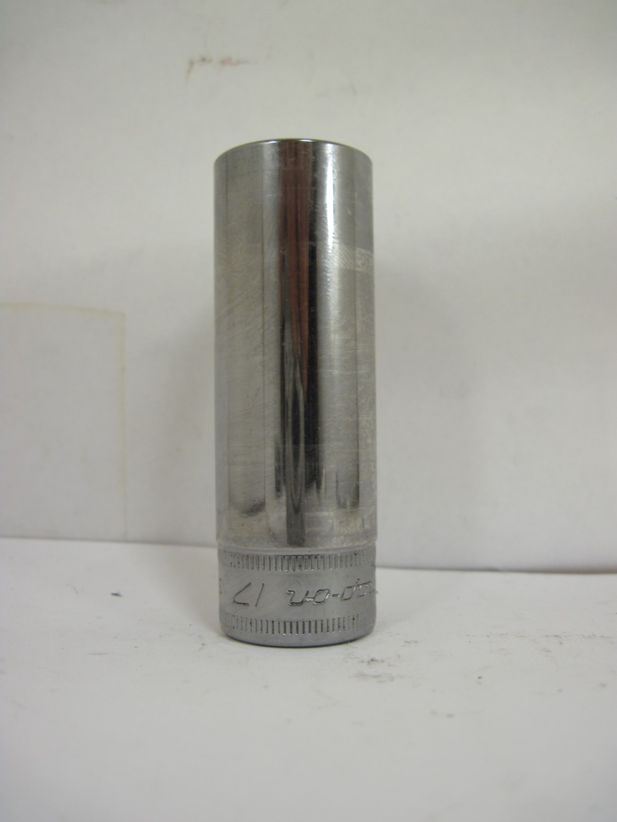 Snap On 3/8″ Drive 17mm Deep 6pt Metric Socket SFSM17 NEW
