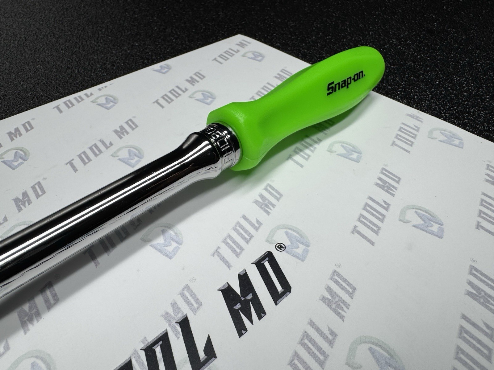 Snap-on Tools USA NEW GREEN 3/8″ Drive Hard Grip Multi-Position Ratchet FHD80MP