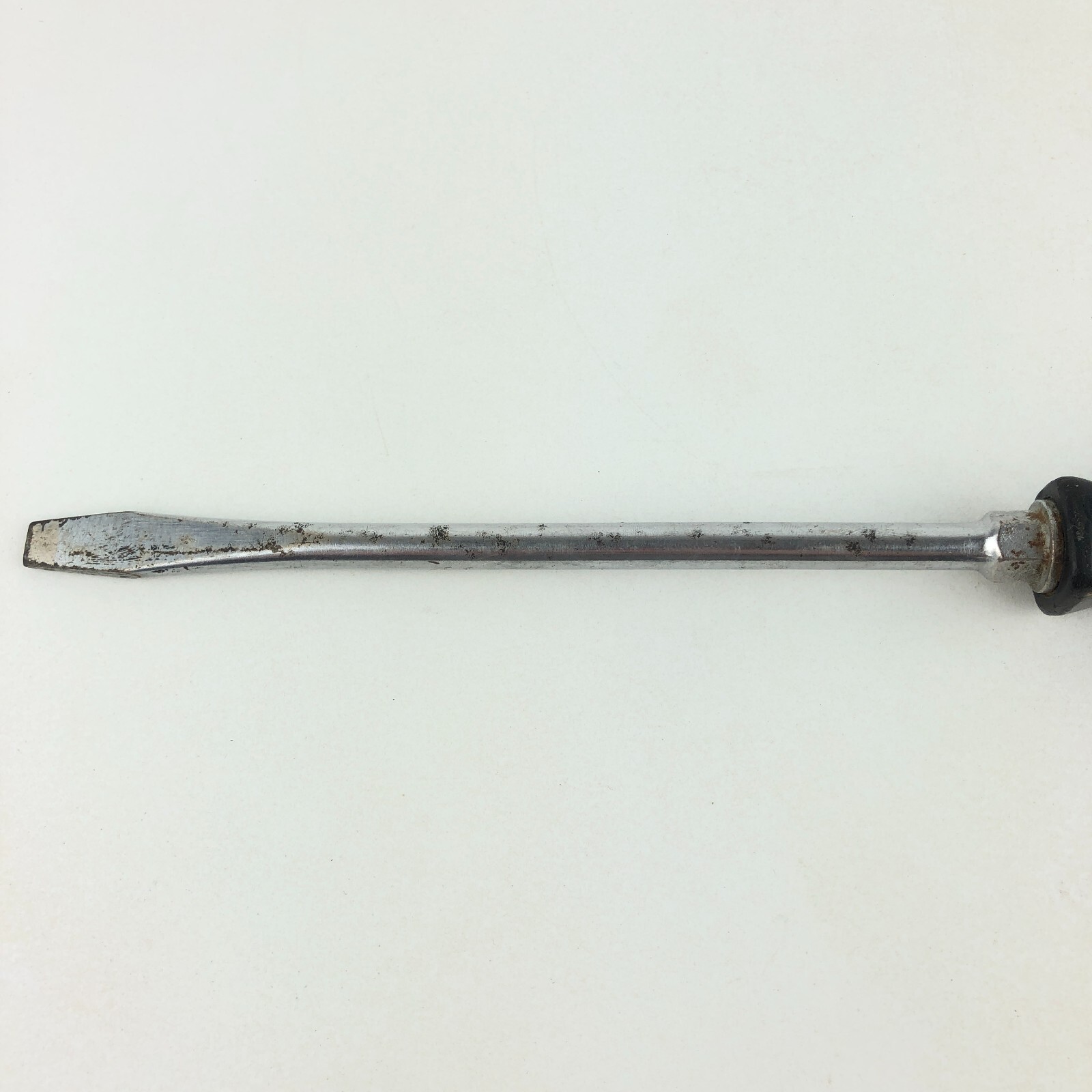 Vintage Snap On Tools Flat Slotted Screwdriver 3/8″ SSD8 Black Hard Handle 12.5”