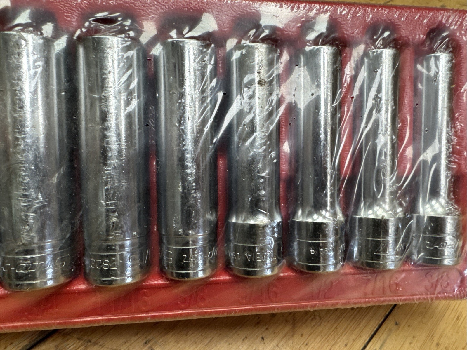 SNAP ON 313TSYA 13pc 1/2” Drive SAE Flank Drive Deep Socket Set (3/8 – 1 1/8)