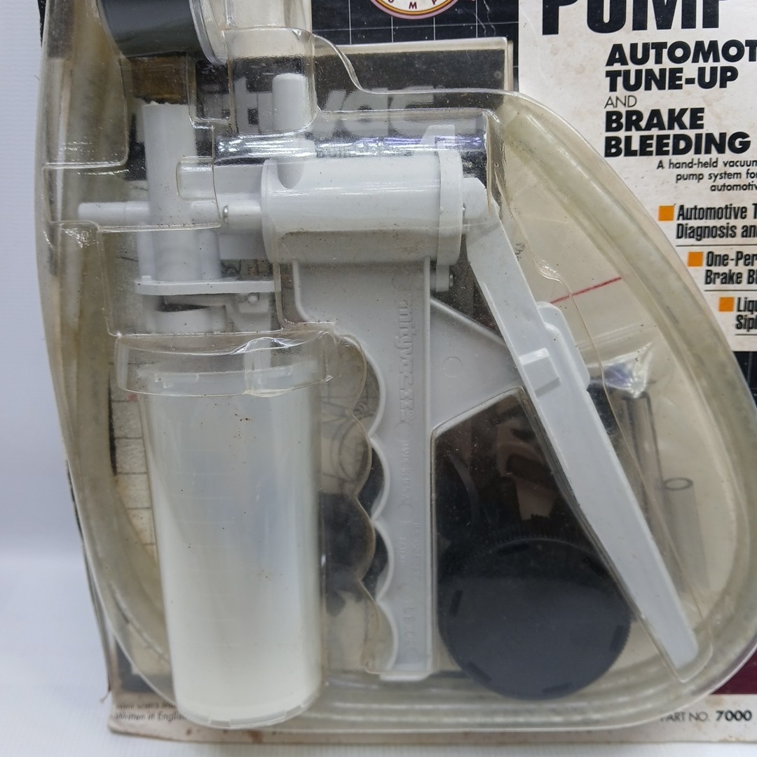 Vintage 1996 MITYVAC Vacuum Pump Car Auto Brake Bleeding & Tune Up Kit NEW USA