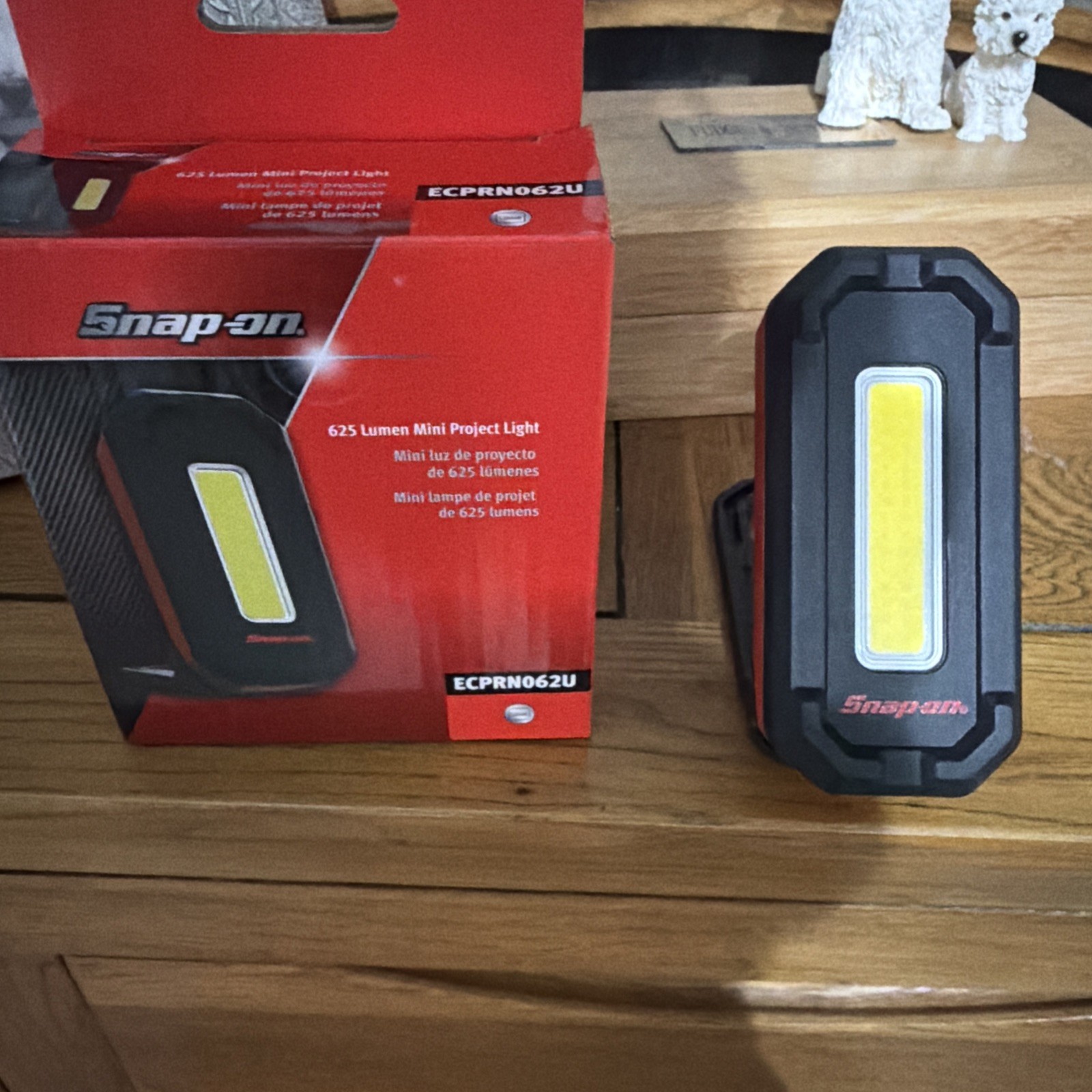 Snap On Rechargeable Magnetically Mountable Light ECPRN062U Red