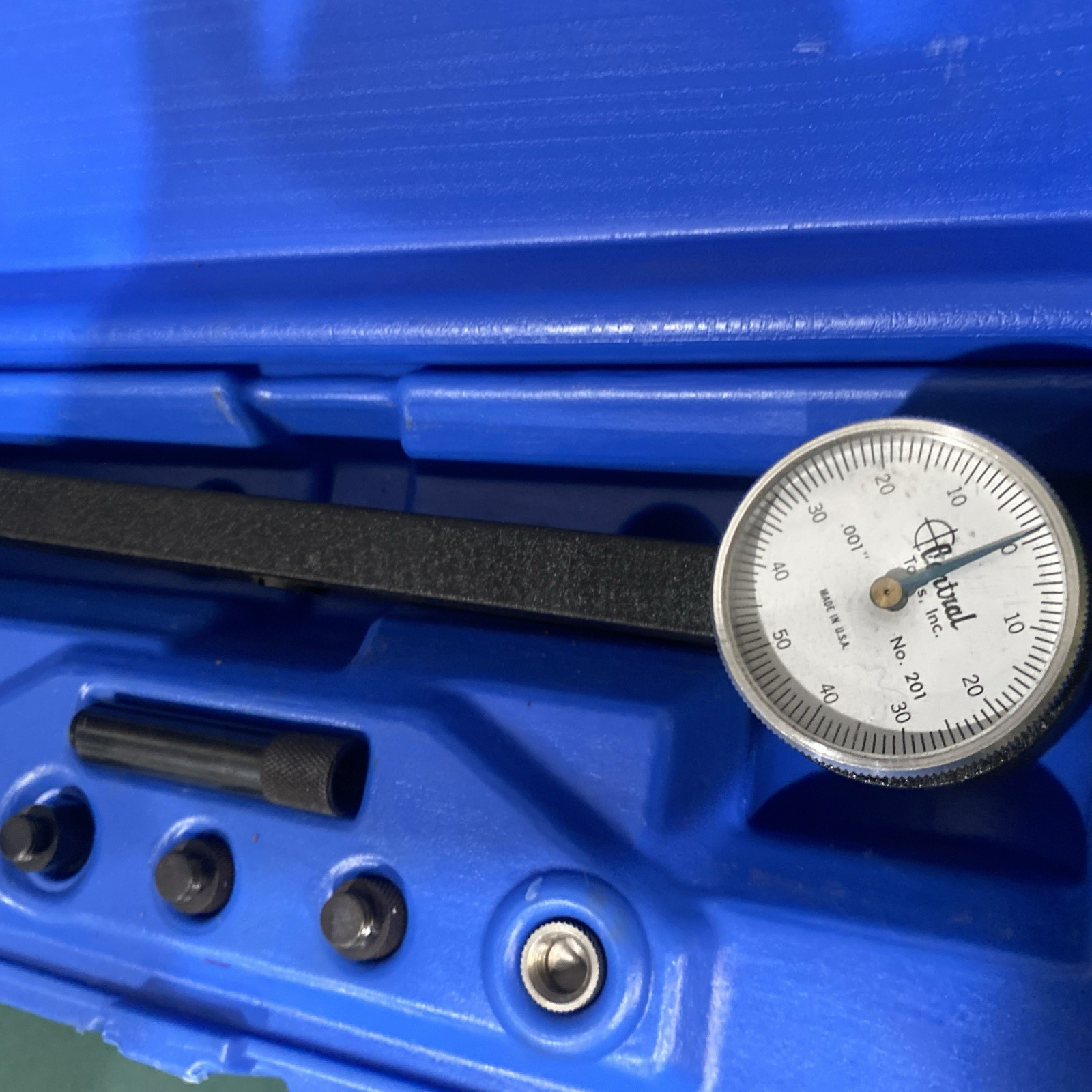 USA 2.6″ – 7″ Cylinder Bore Gage Central Tools 6462 (257) Engine Periscope Gauge