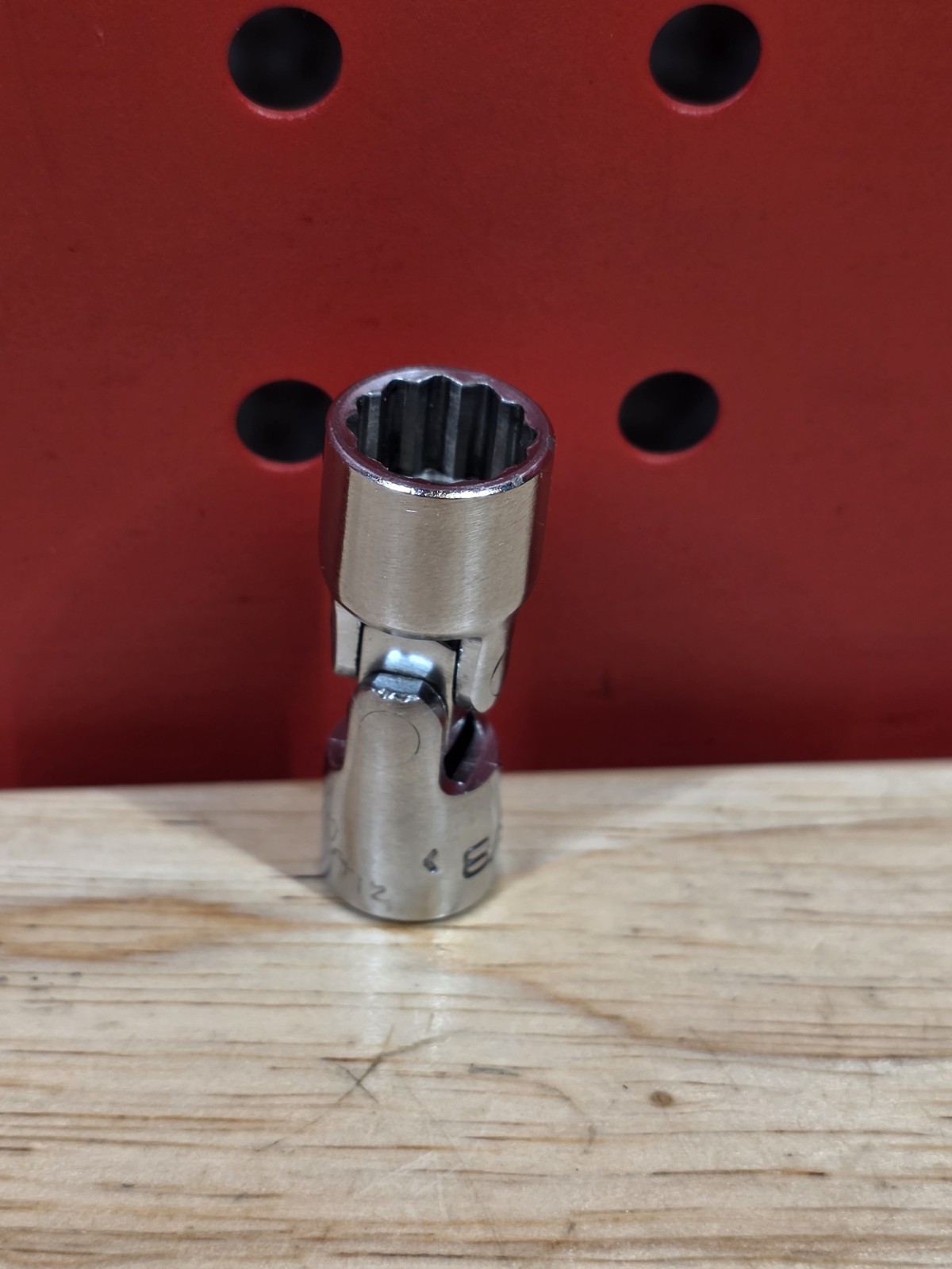Snap-on TMU121 3/8” SAE 1/4” Drive 12-Point Swivel Wobble Socket USA See Details