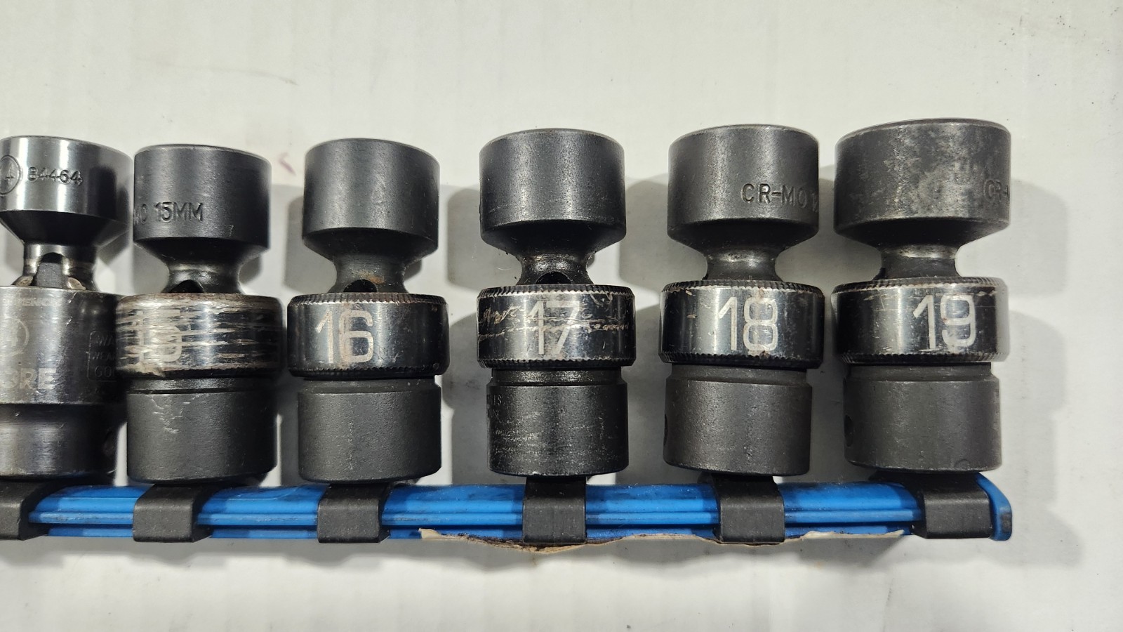 Matco 10-19MM ADV 10 Pc. 3/8″ Metric 6 Point Swivel Universal IMPACT Socket Set