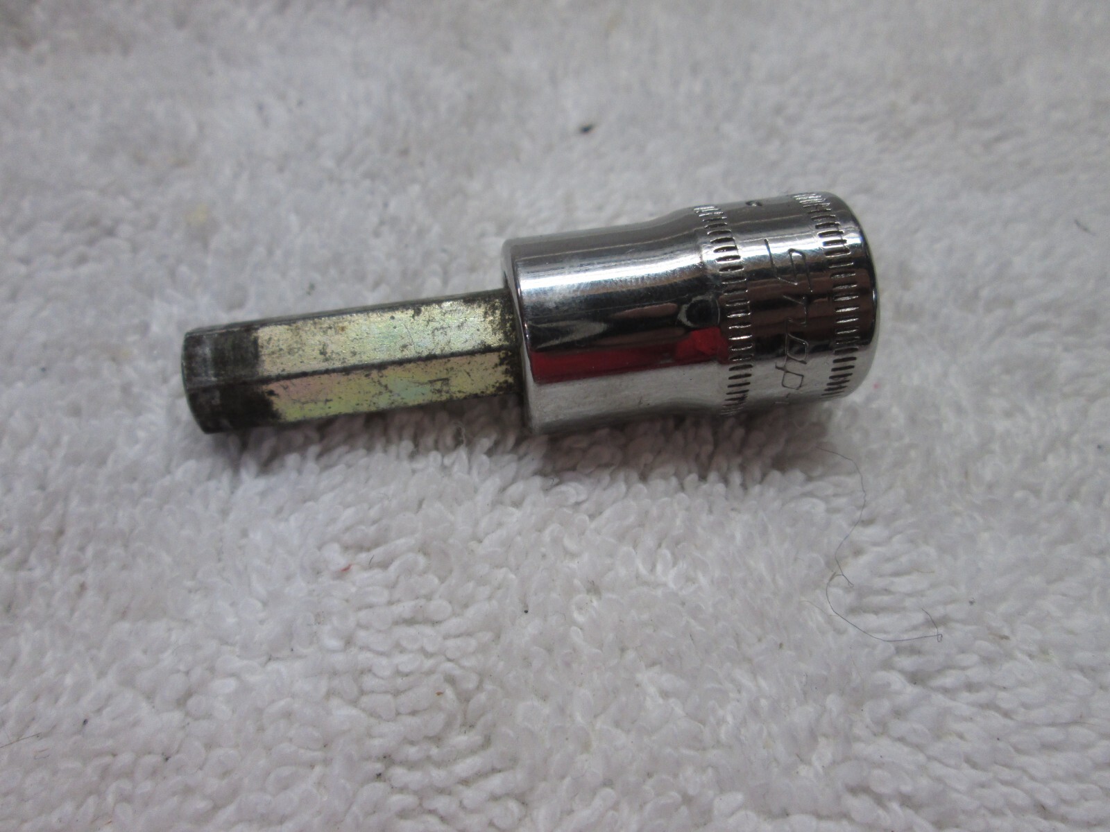 Snap-On Tools USA BR 3/8″ Drive 8mm Metric Hex Bit Chrome Socket Driver FAM8A