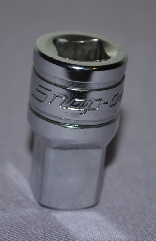 Genuine Snap-On A2A 3/8″ to 1/2″ Drive Chrome Socket Adapter USA — Excellent
