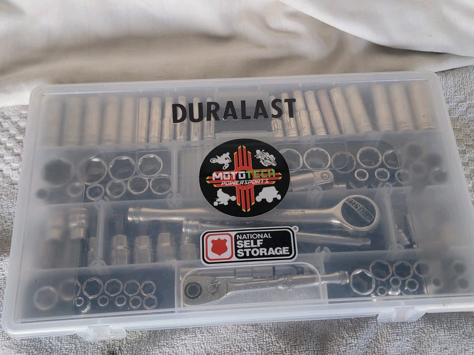 94pc Duralast MIX Socket Wrench Set 1/4″ & 3/8″ dr., SAE/Metric Plastic Box EXC!