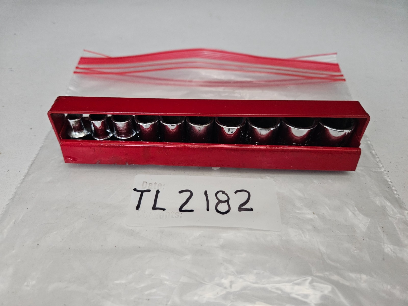 MAC TOOLS #M6 SERIES 10 PC 6 PT 1/4″ DRIVE 5MM-14MM SOCKET SET W/HOLDER (TL2182)