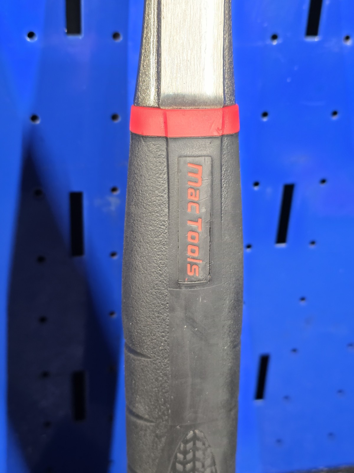 MAC BH32AV 32oz Ball Peen and SH2AV 2lb Blacksmith Hammers Antivibe Soft Grip