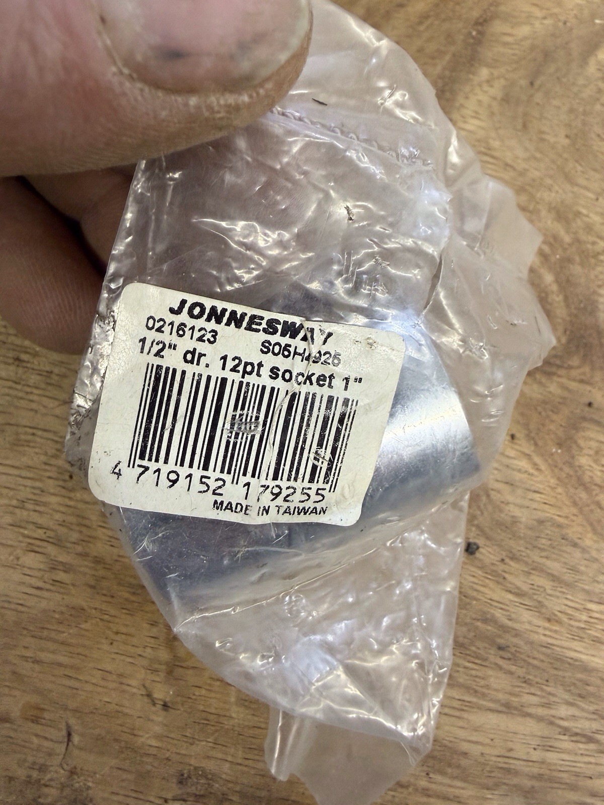 New Jonnesway 1” Regular Length Socket 12 Point 1/2” Drive.