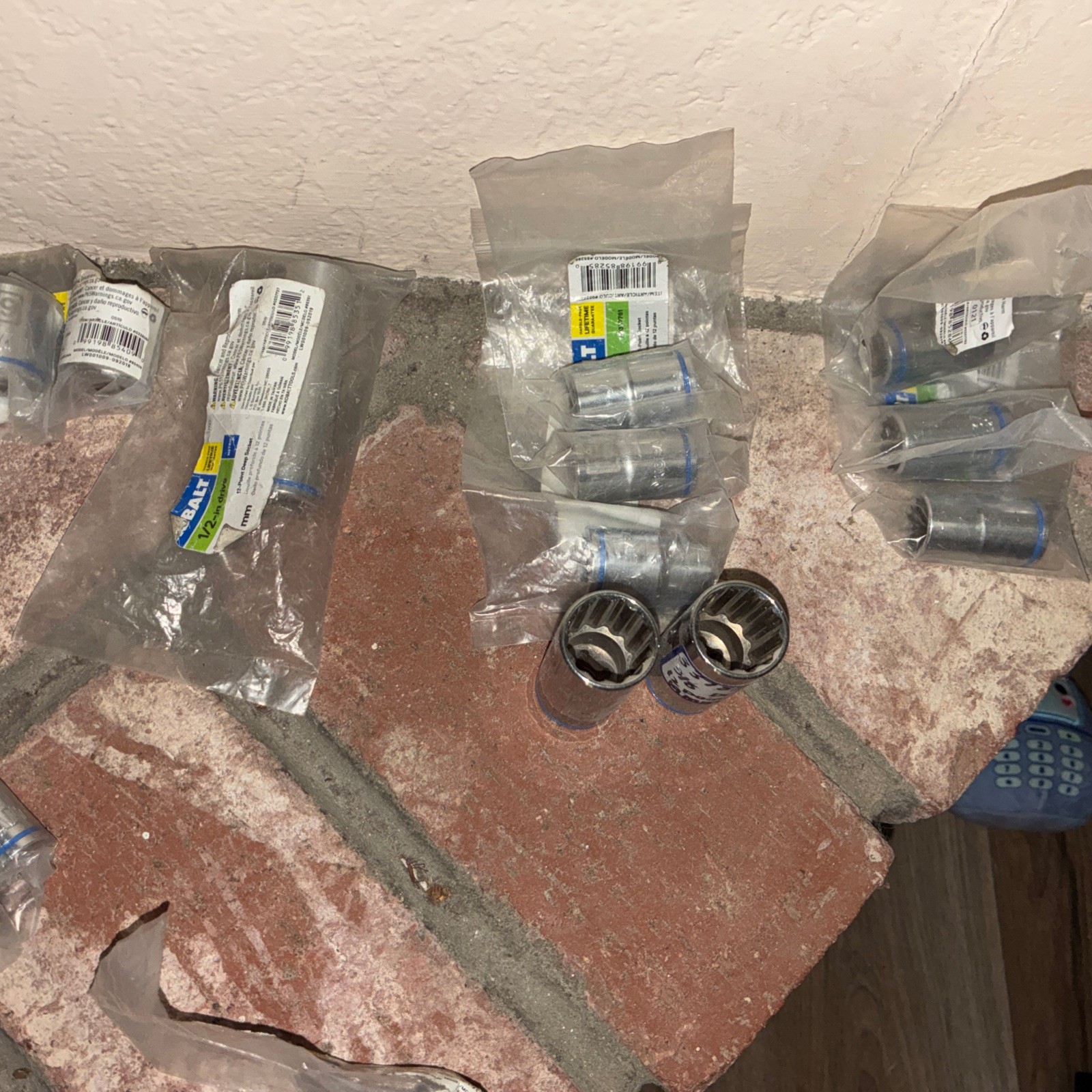 Lot 170 Kobalt Sockets 170 Items!All New 1/4 3/8 1/2 Metric SAE Assorted Chrome