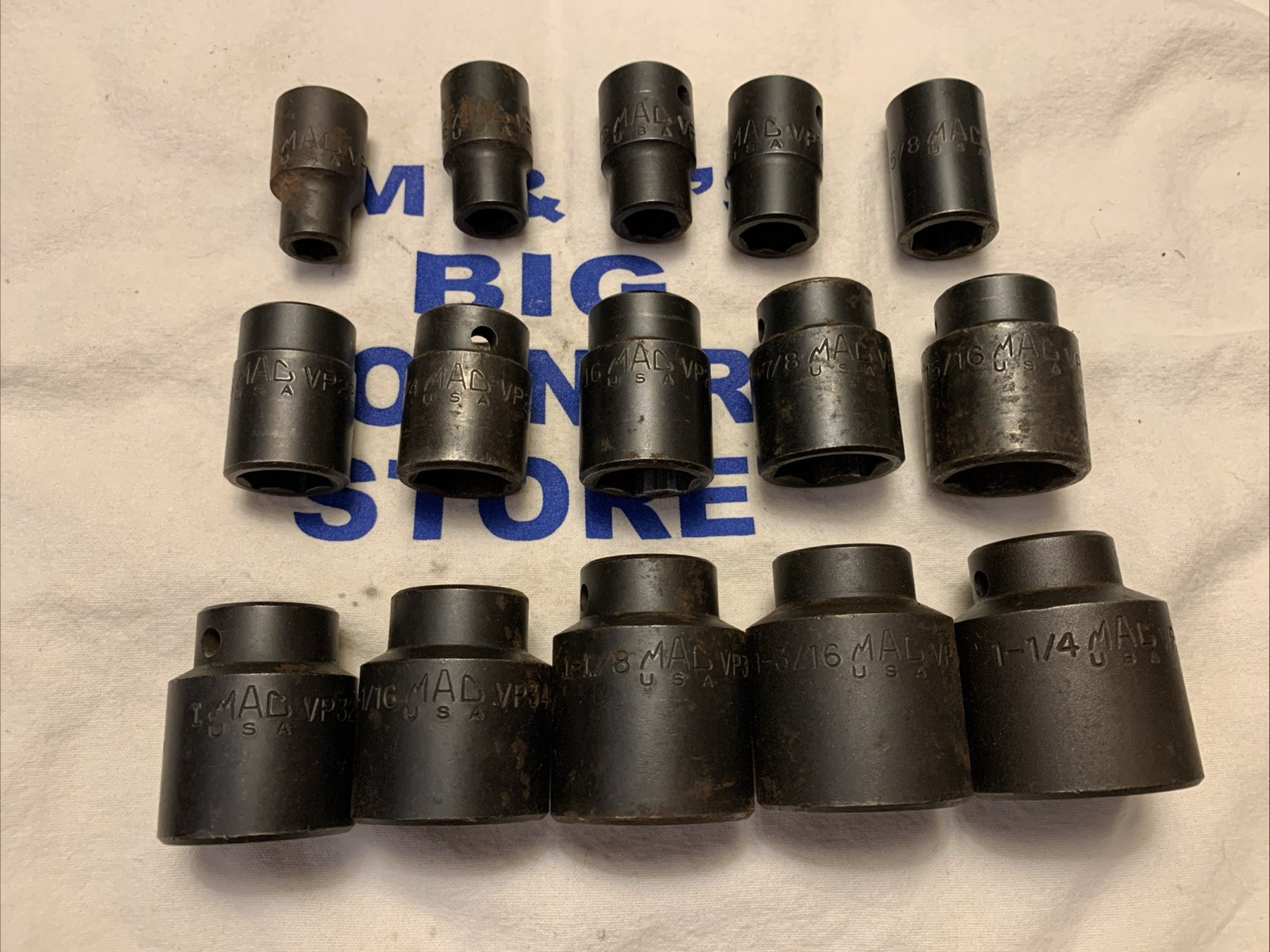 Mac Tools 1/2″ Drive 6pt SAE Shallow Impact Socket Set 3/8″ to 1-1/4″ SVP156BRPT