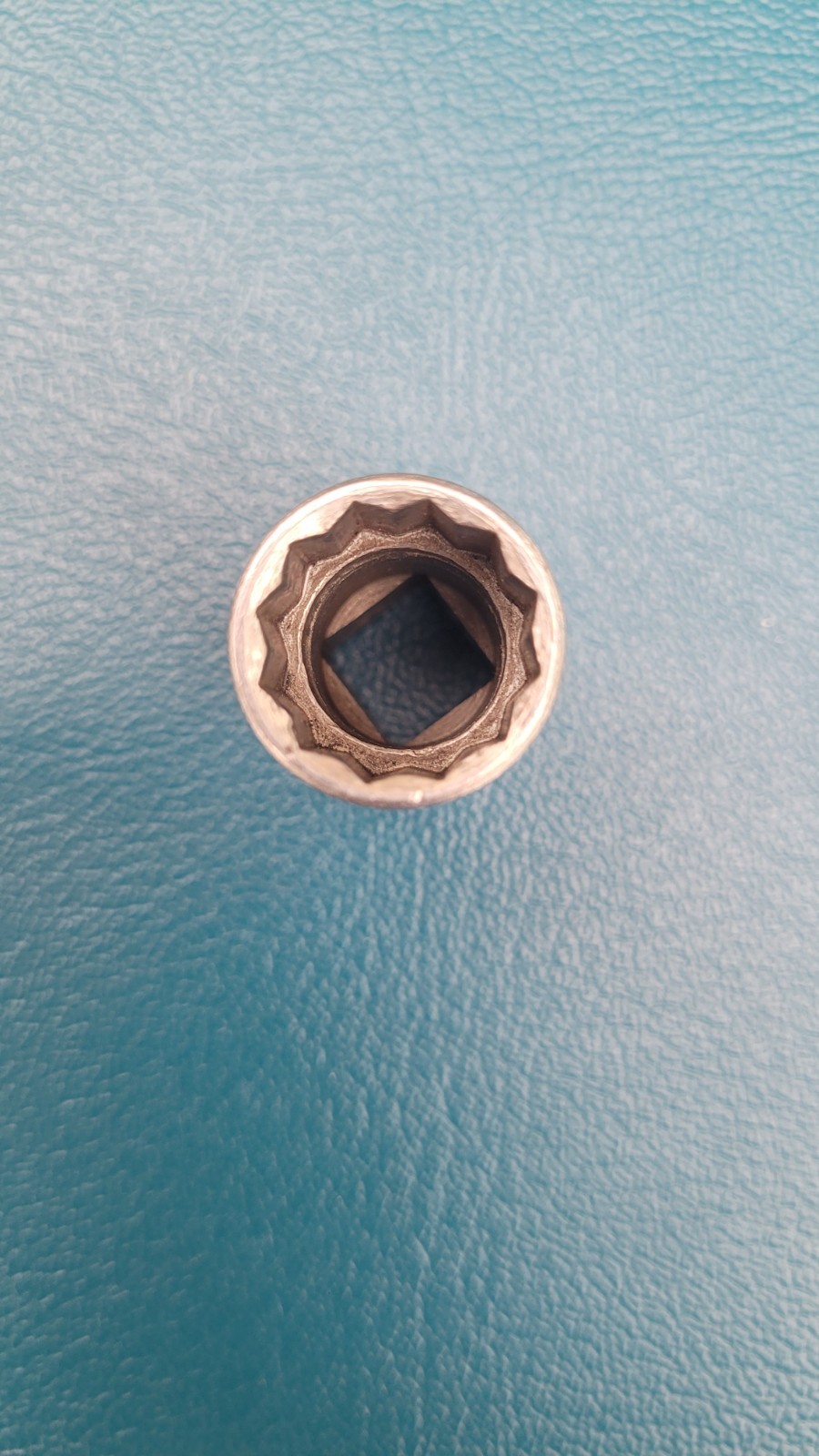 Williams 9/16″ Socket B-1218 3/8″-Drive 12-Point SAE MADE IN USA