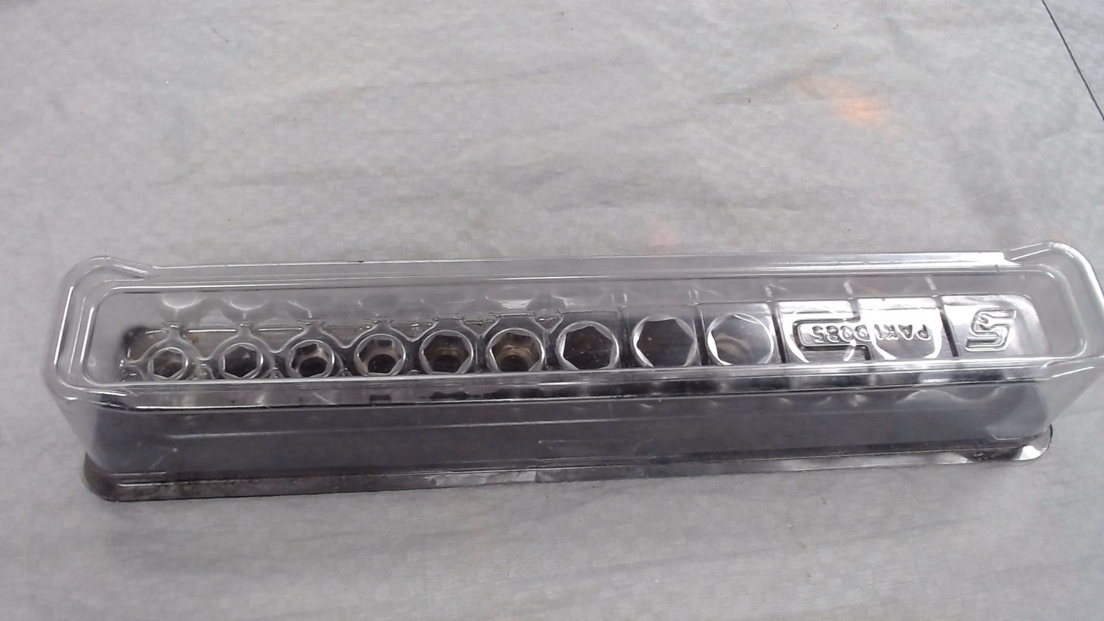 Snap On 3/8″ Drive 15pc Metric 6Pt Socket Set 8mm To 18mm Set YFSM