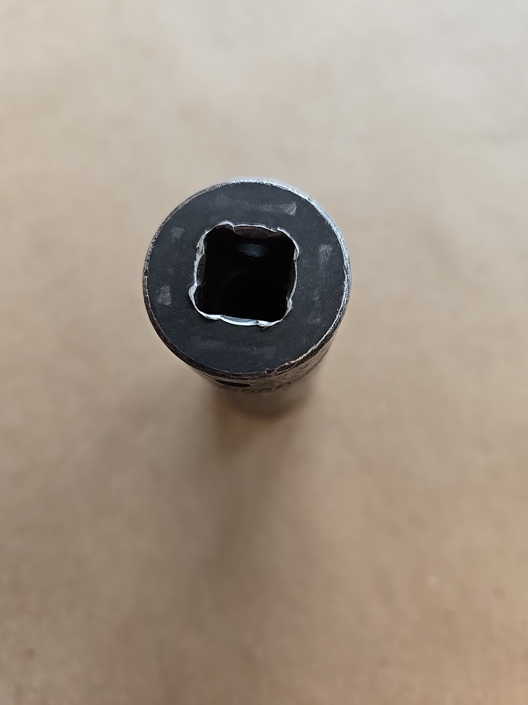 Snap On 3/8″ Drive 11/16″ 6PT Deep Impact Socket SIMF220