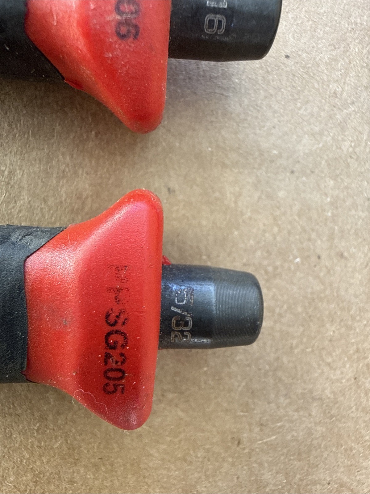 SNAP-ON 9PC Red SOFT GRIP PUNCH AND CHISEL SET #PPCSG710