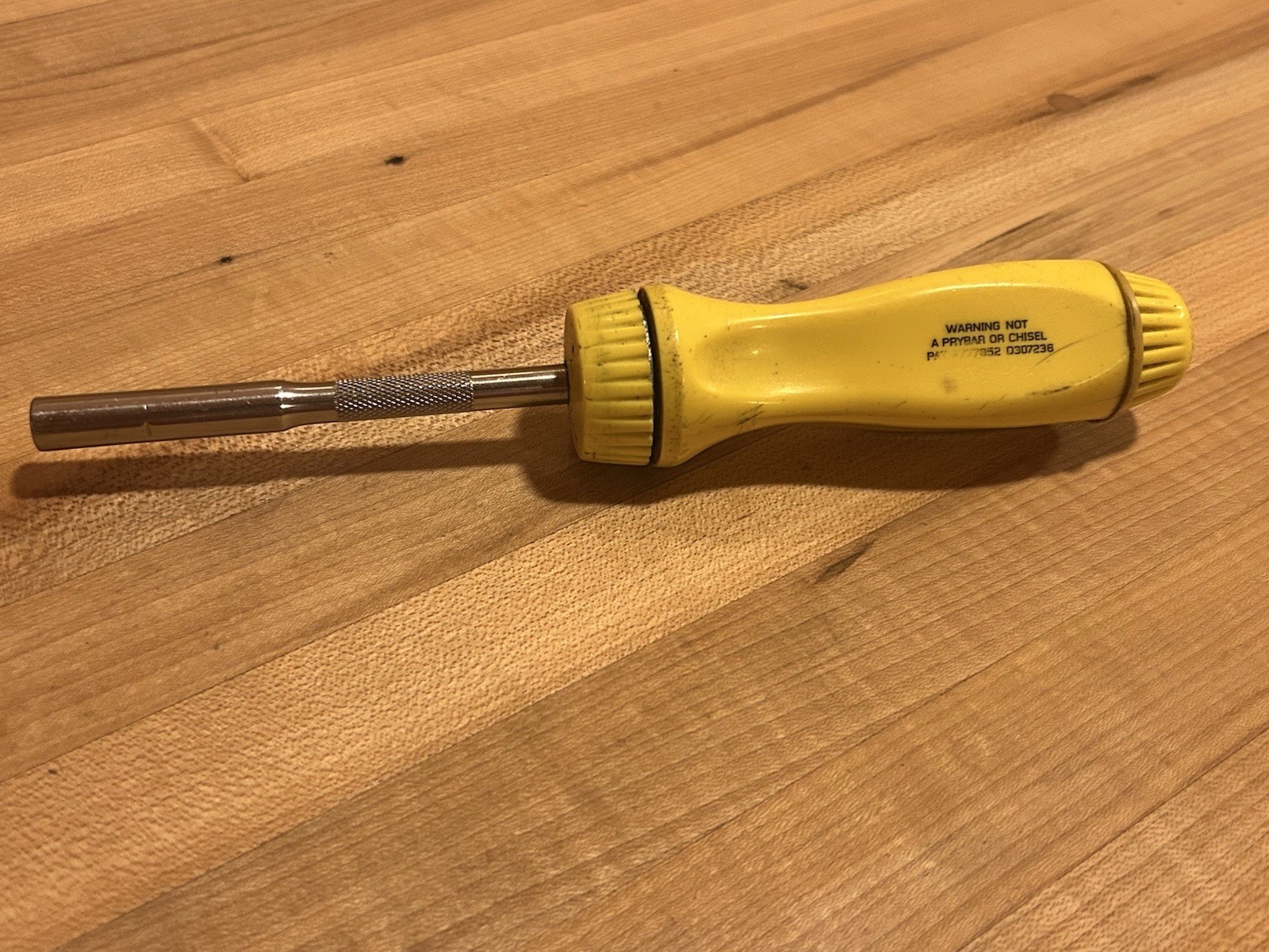 Snap-on Tools | 1990s SSDMR230Y Yellow Ratcheting Screwdriver Set + PB55 Case